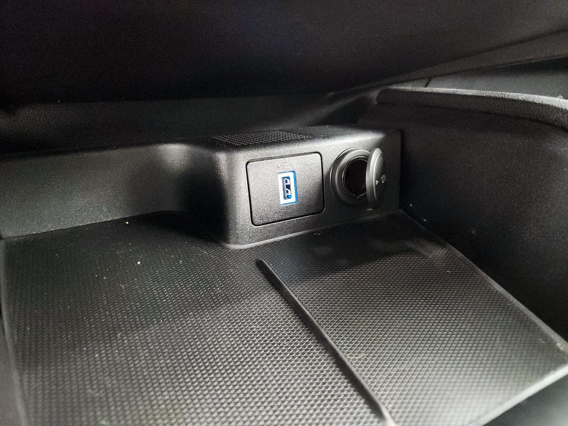 Thumbnail: 2020 Ford Escape - 19