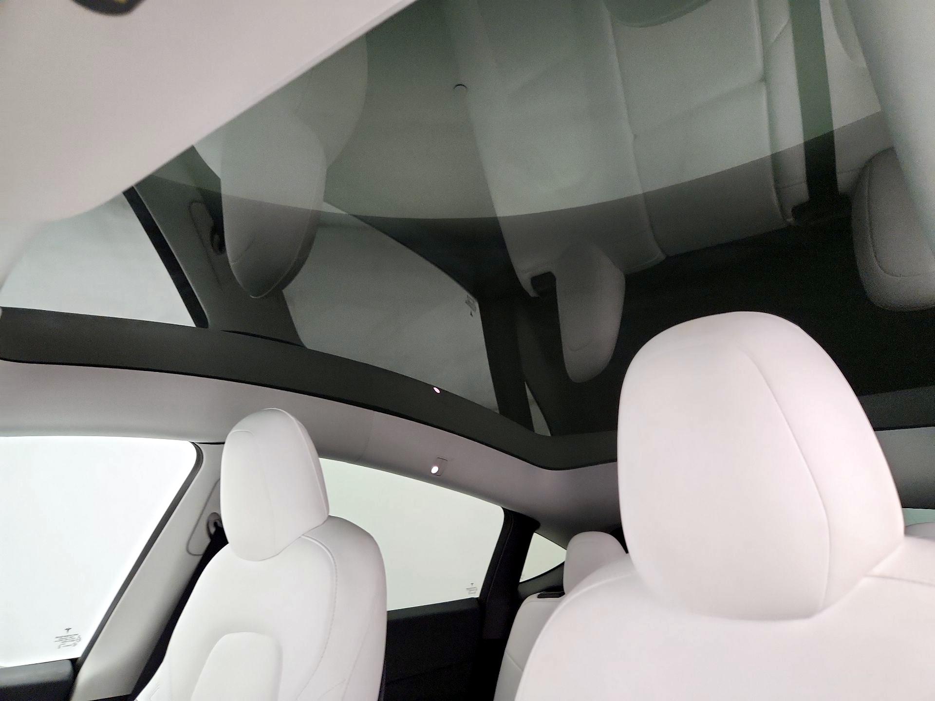 Thumbnail: 2023 Tesla Model Y - 19