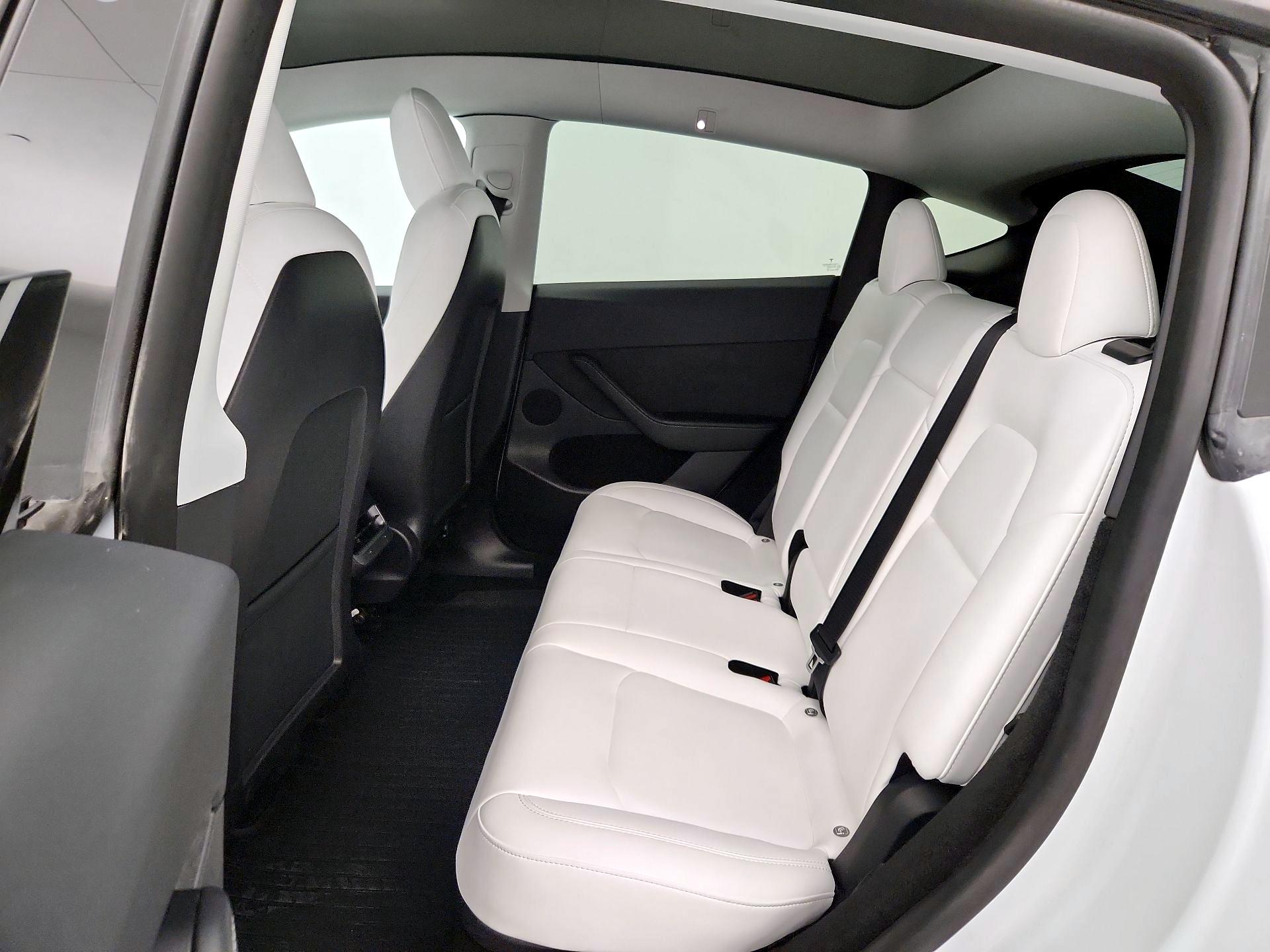 Thumbnail: 2023 Tesla Model Y - 20