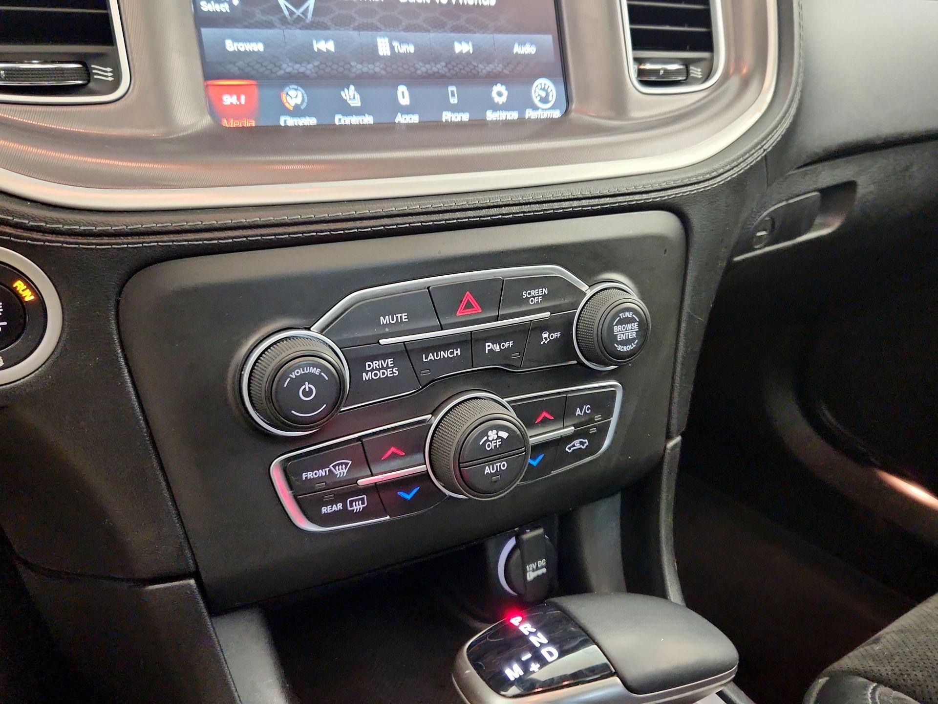 Thumbnail: 2022 Dodge Charger - 16