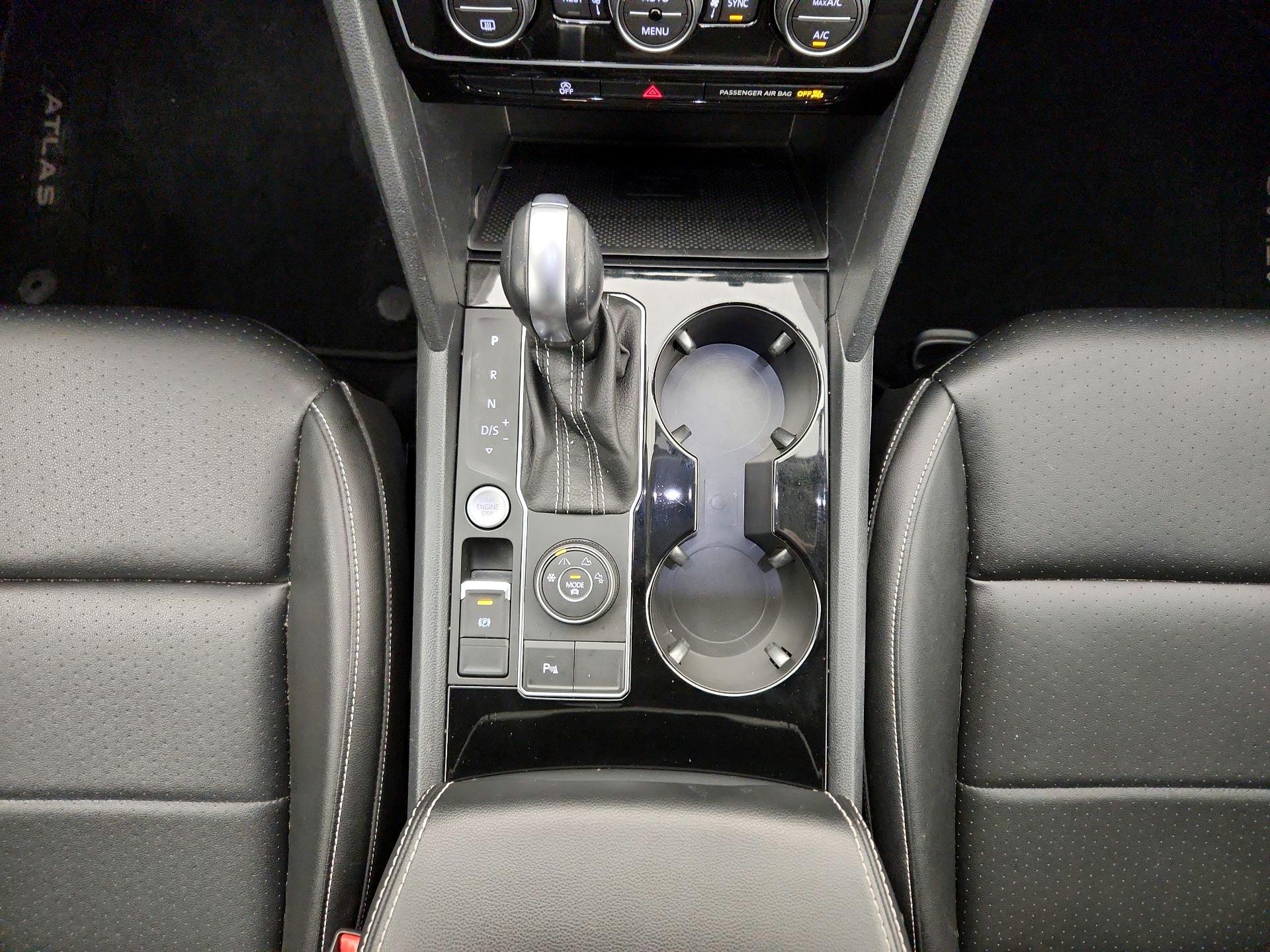 Thumbnail: 2022 Volkswagen Atlas - 17