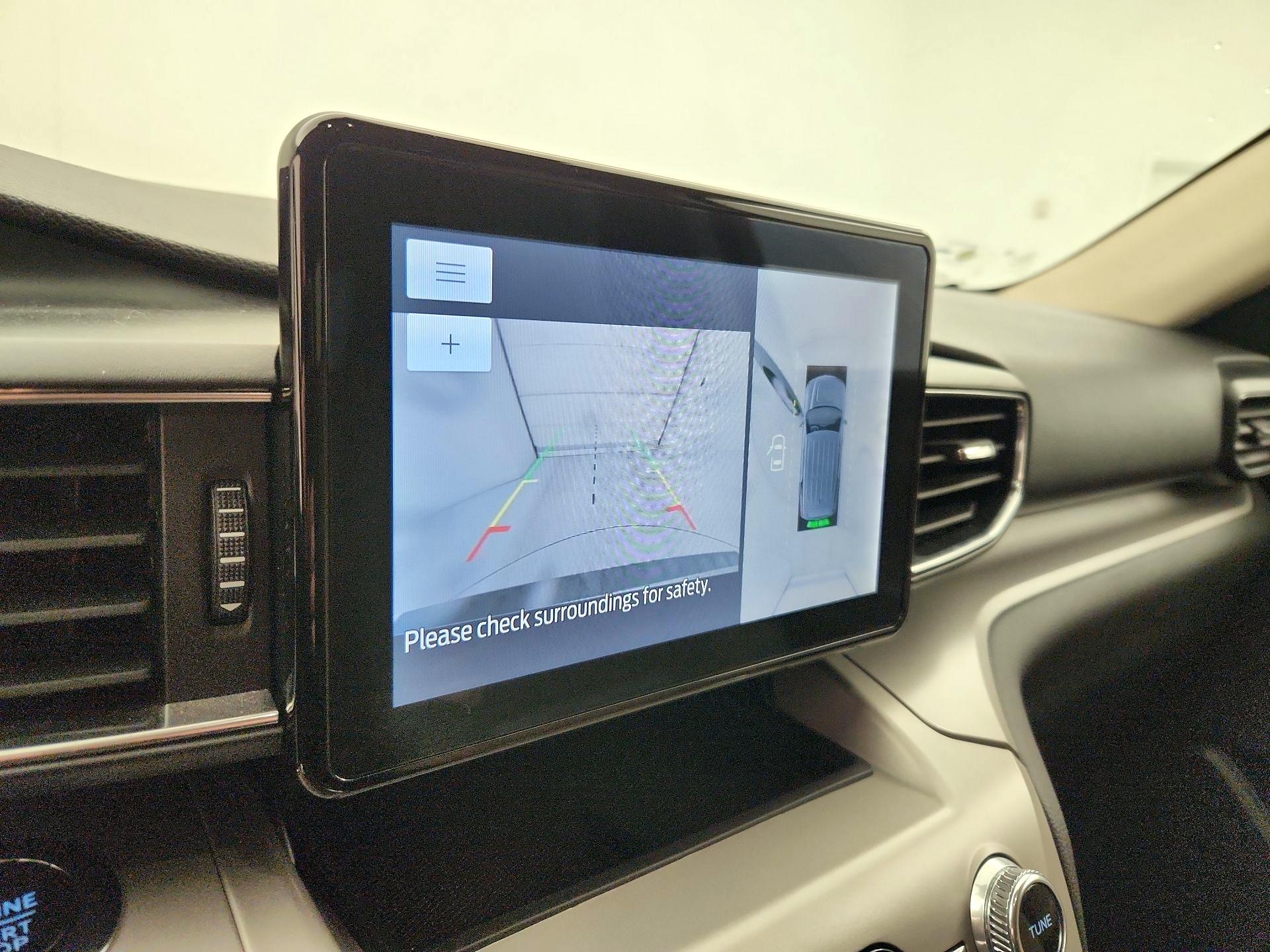 Thumbnail: 2023 Ford Explorer - 15