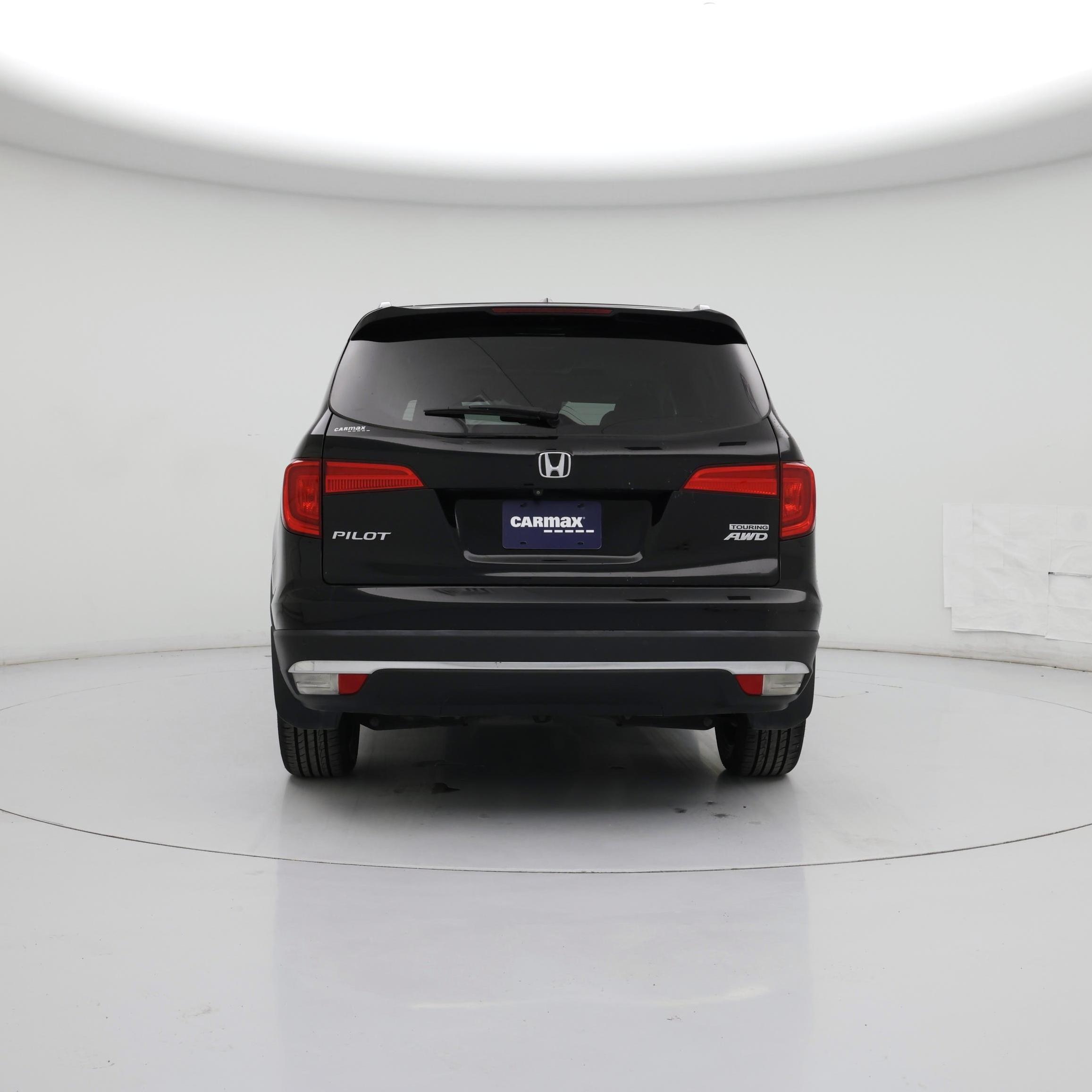 Thumbnail: 2017 Honda Pilot - 6