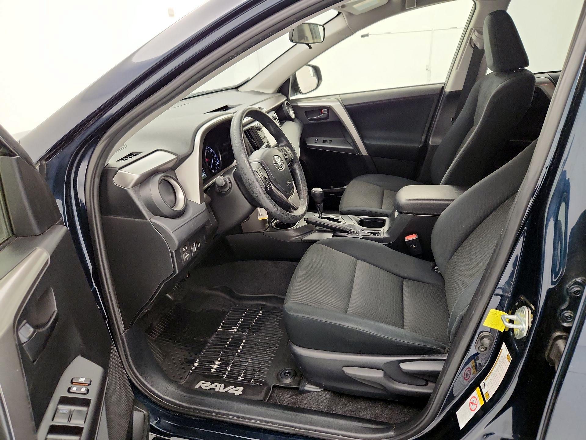 Thumbnail: 2017 Toyota RAV4 - 11