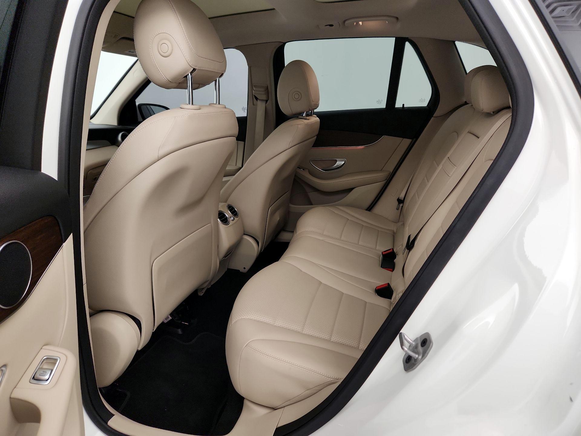 Thumbnail: 2022 Mercedes-Benz GLC - 20