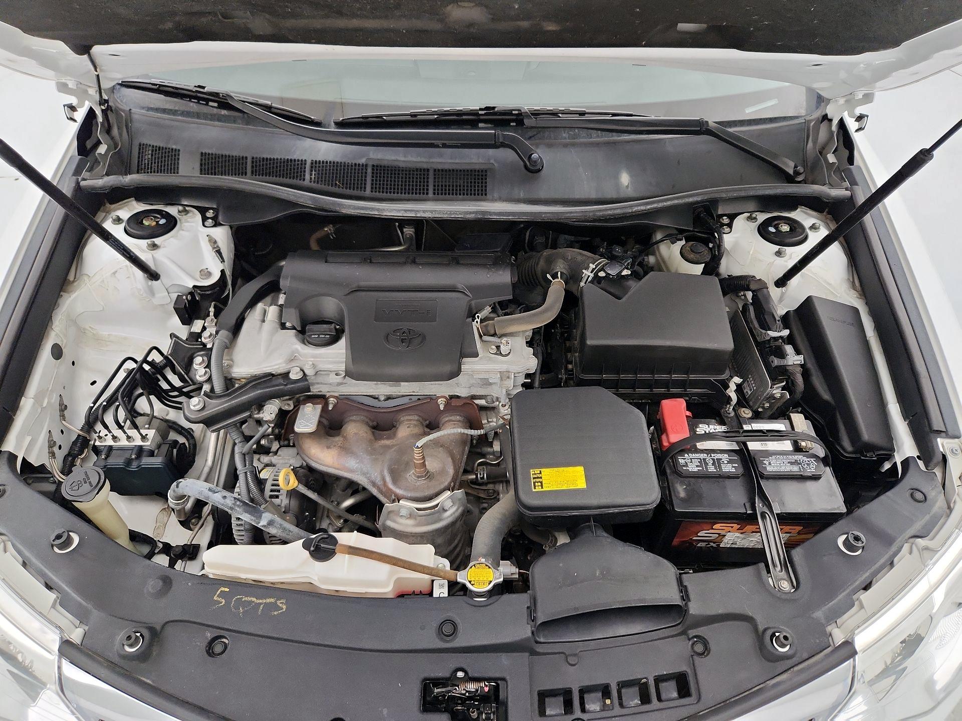 Thumbnail: 2014 Toyota Camry - 20