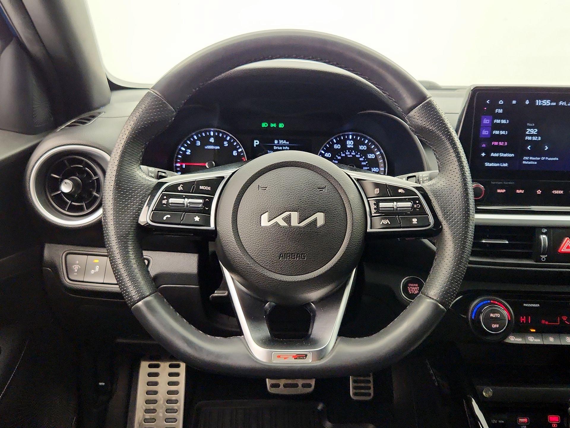 Thumbnail: 2023 Kia Forte - 10