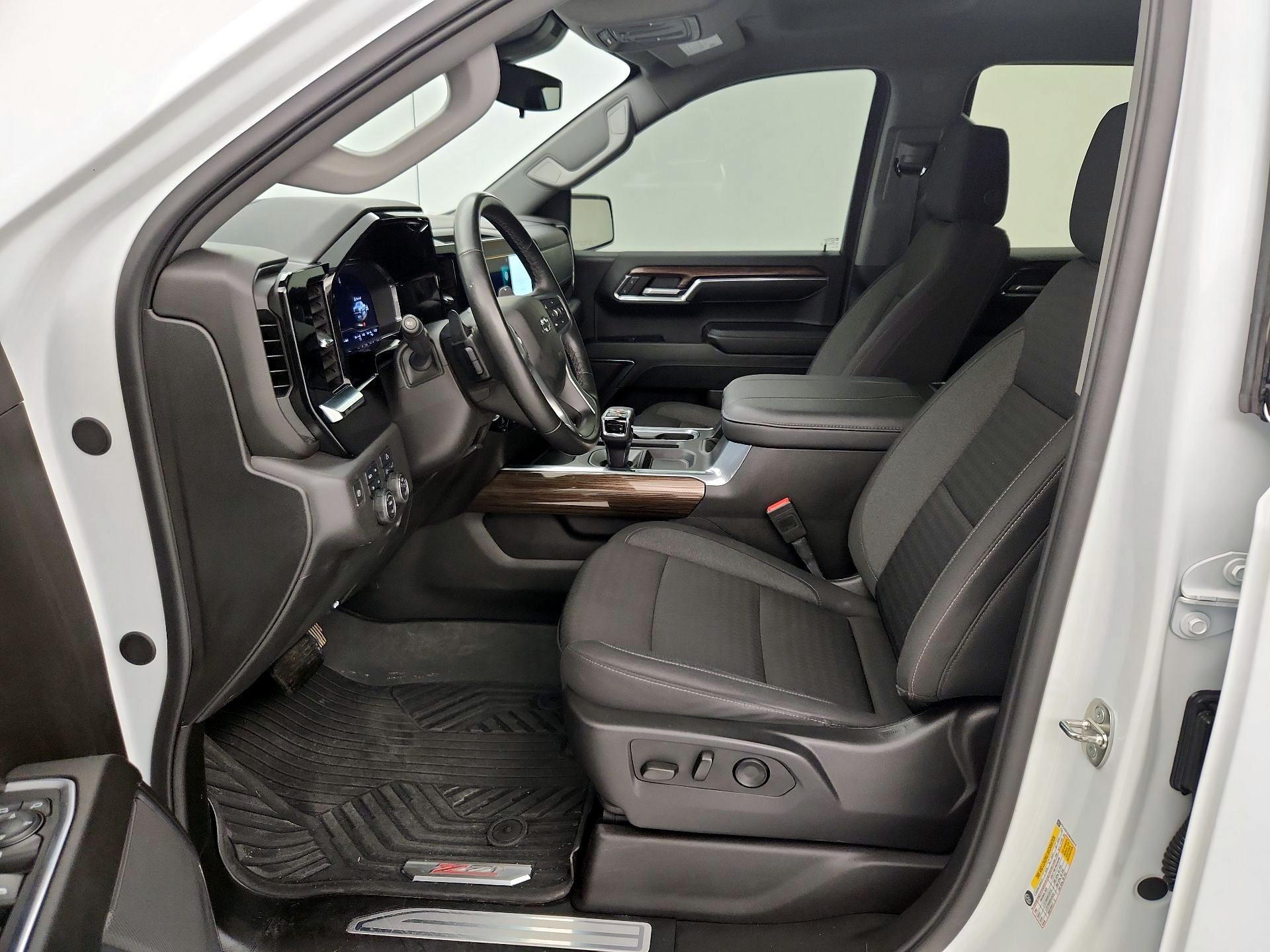 Thumbnail: 2024 Chevrolet Silverado 1500 - 11