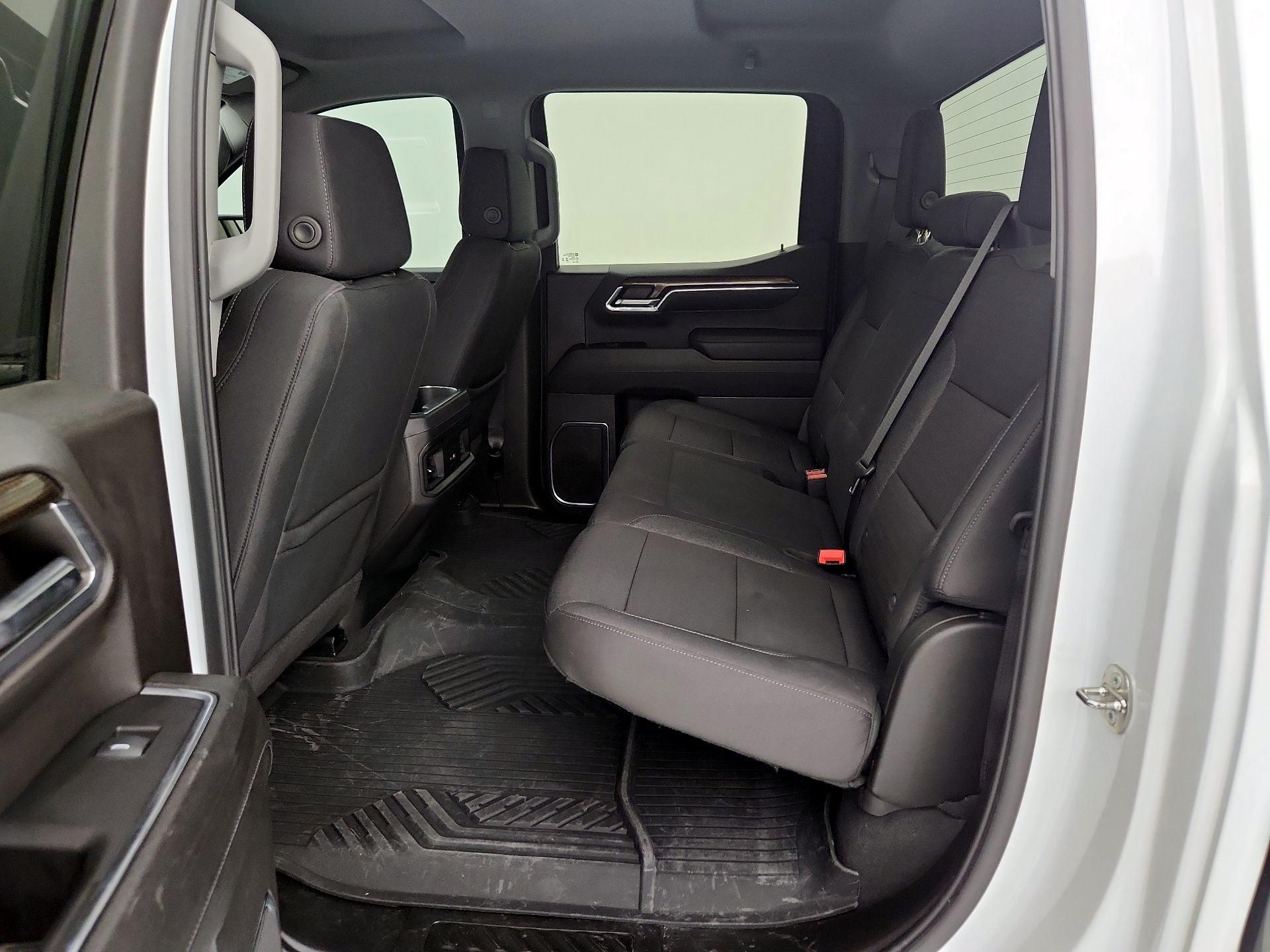 Thumbnail: 2024 Chevrolet Silverado 1500 - 20