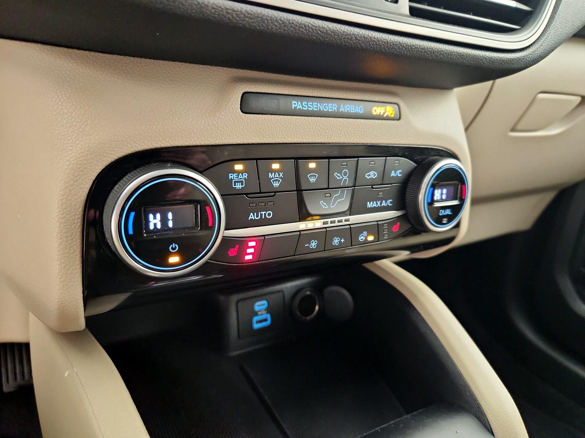 Thumbnail: 2021 Ford Escape - 16