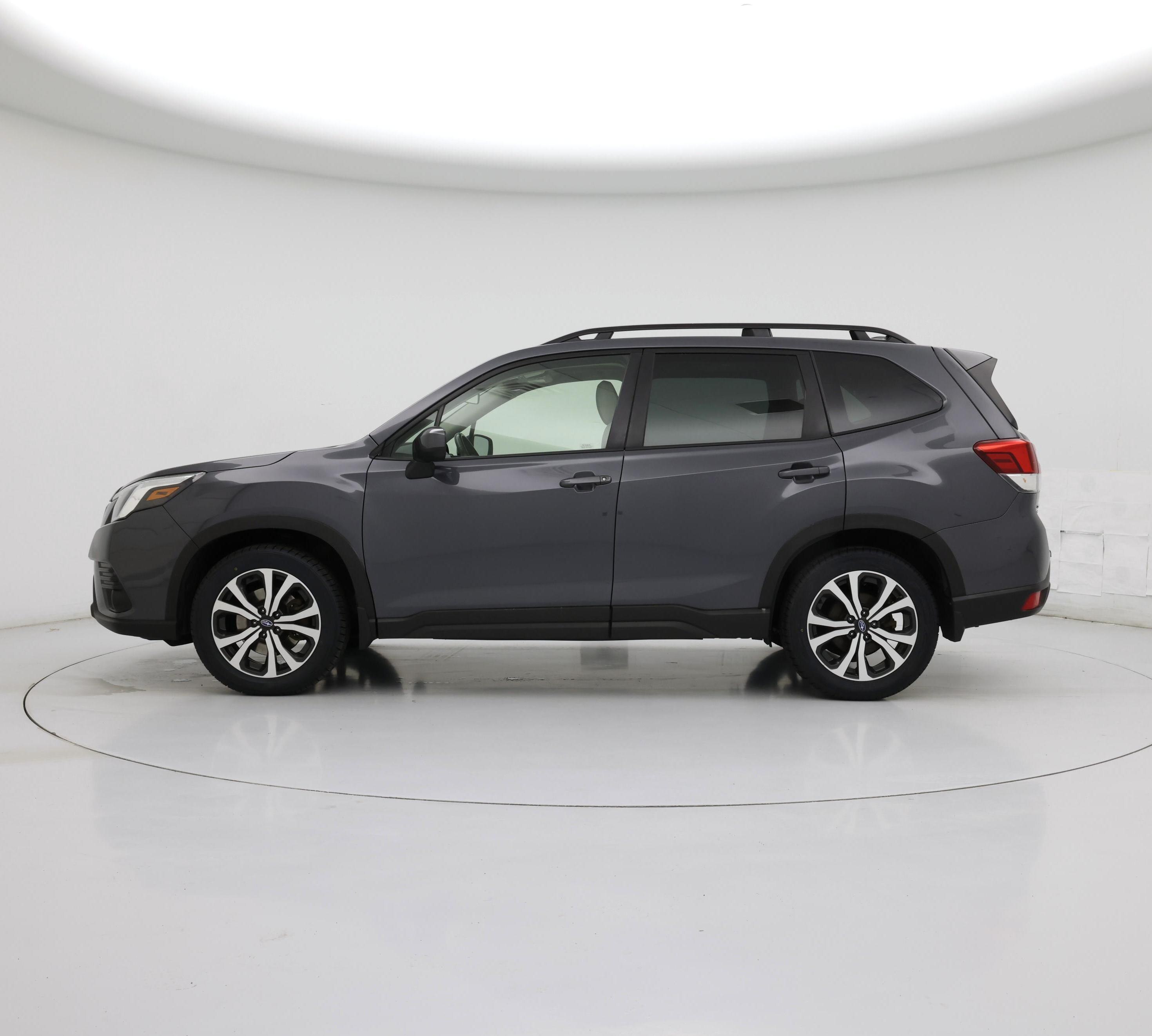 Thumbnail: 2022 Subaru Forester - 3