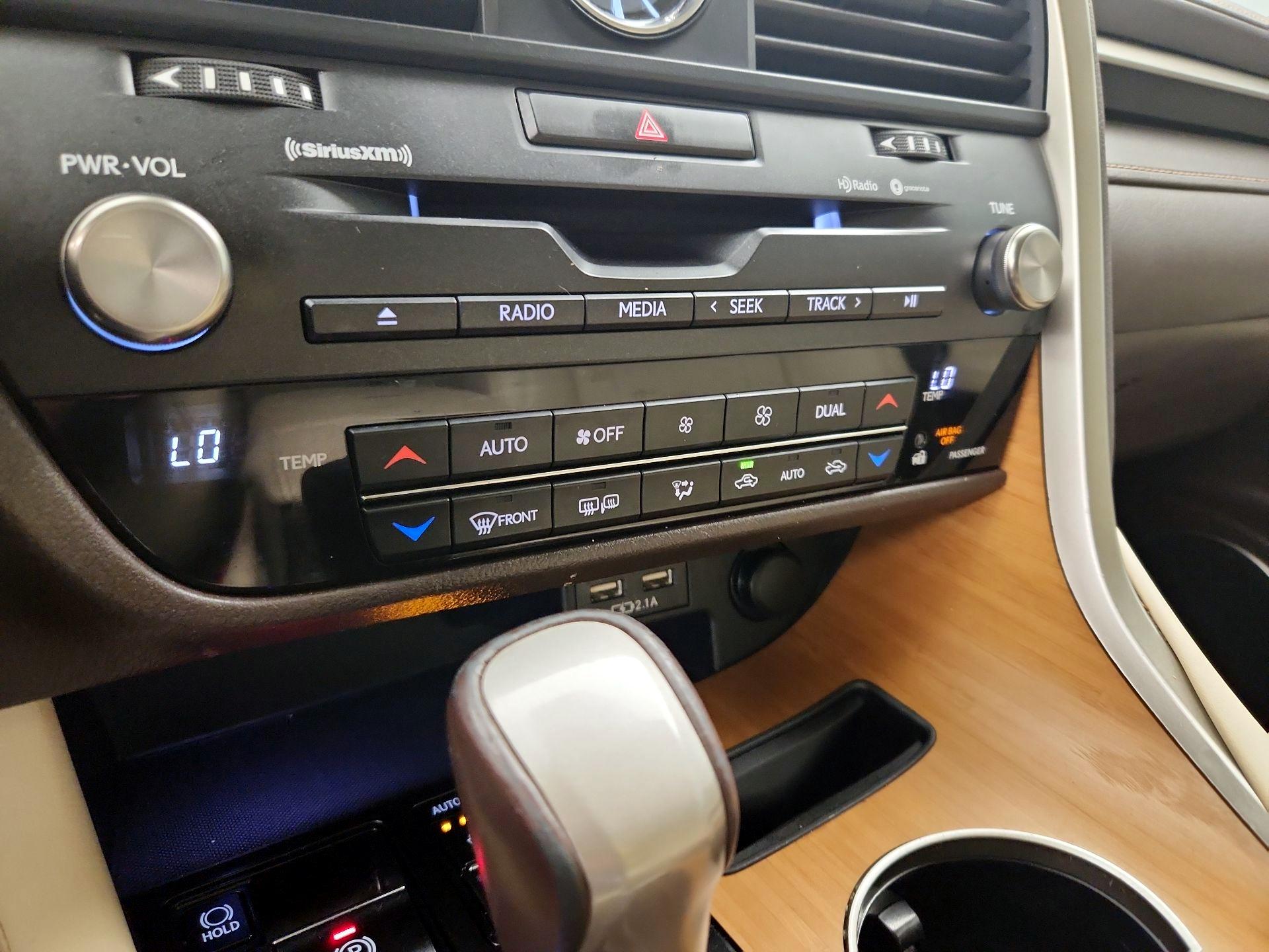 Thumbnail: 2020 Lexus RX - 17