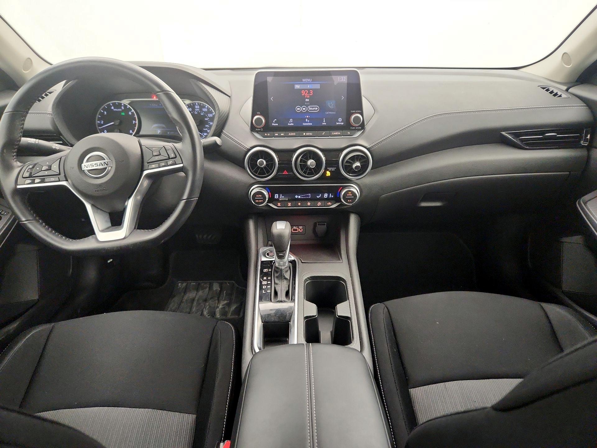 Thumbnail: 2020 Nissan Sentra - 9