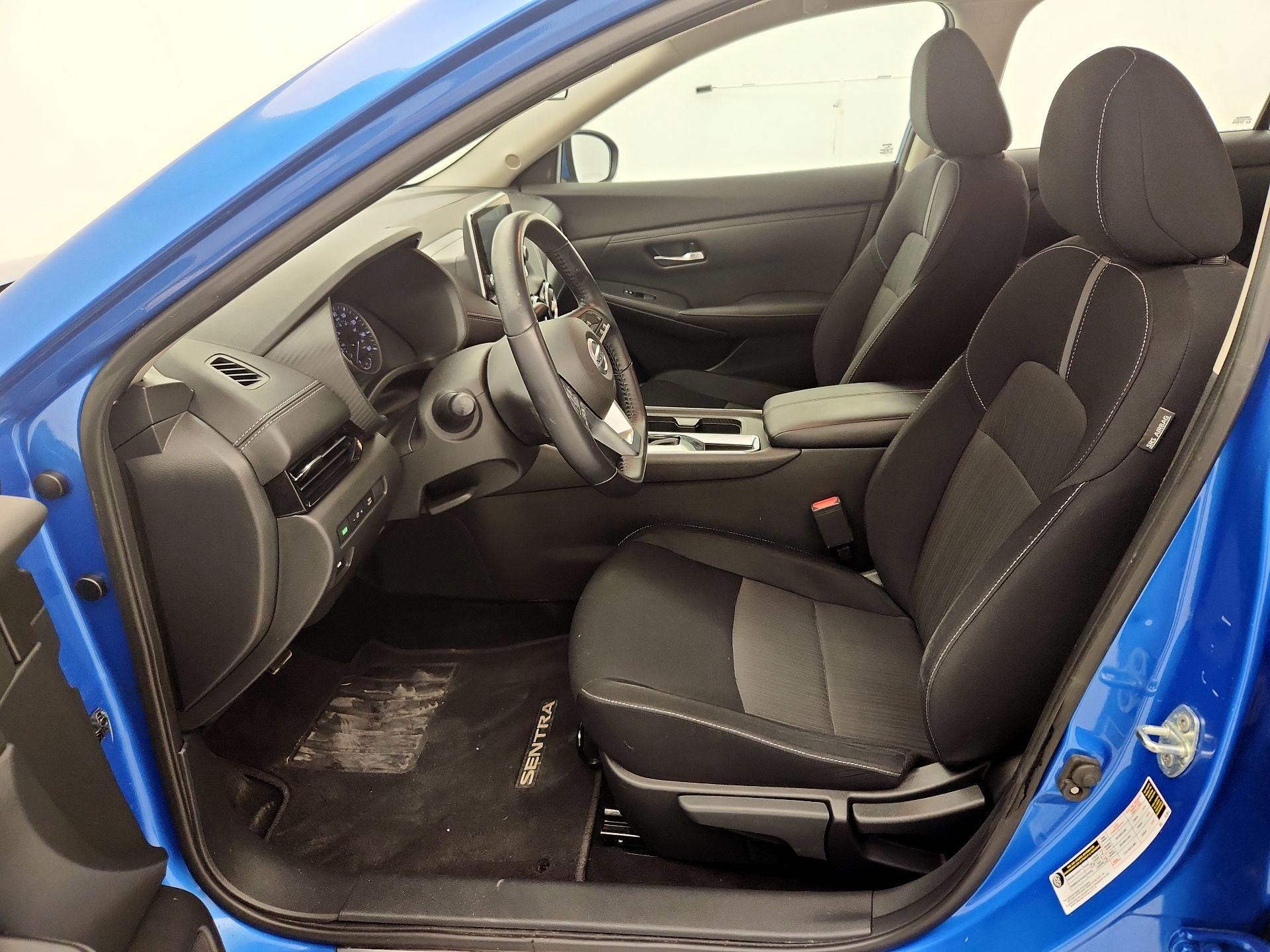 Thumbnail: 2020 Nissan Sentra - 11