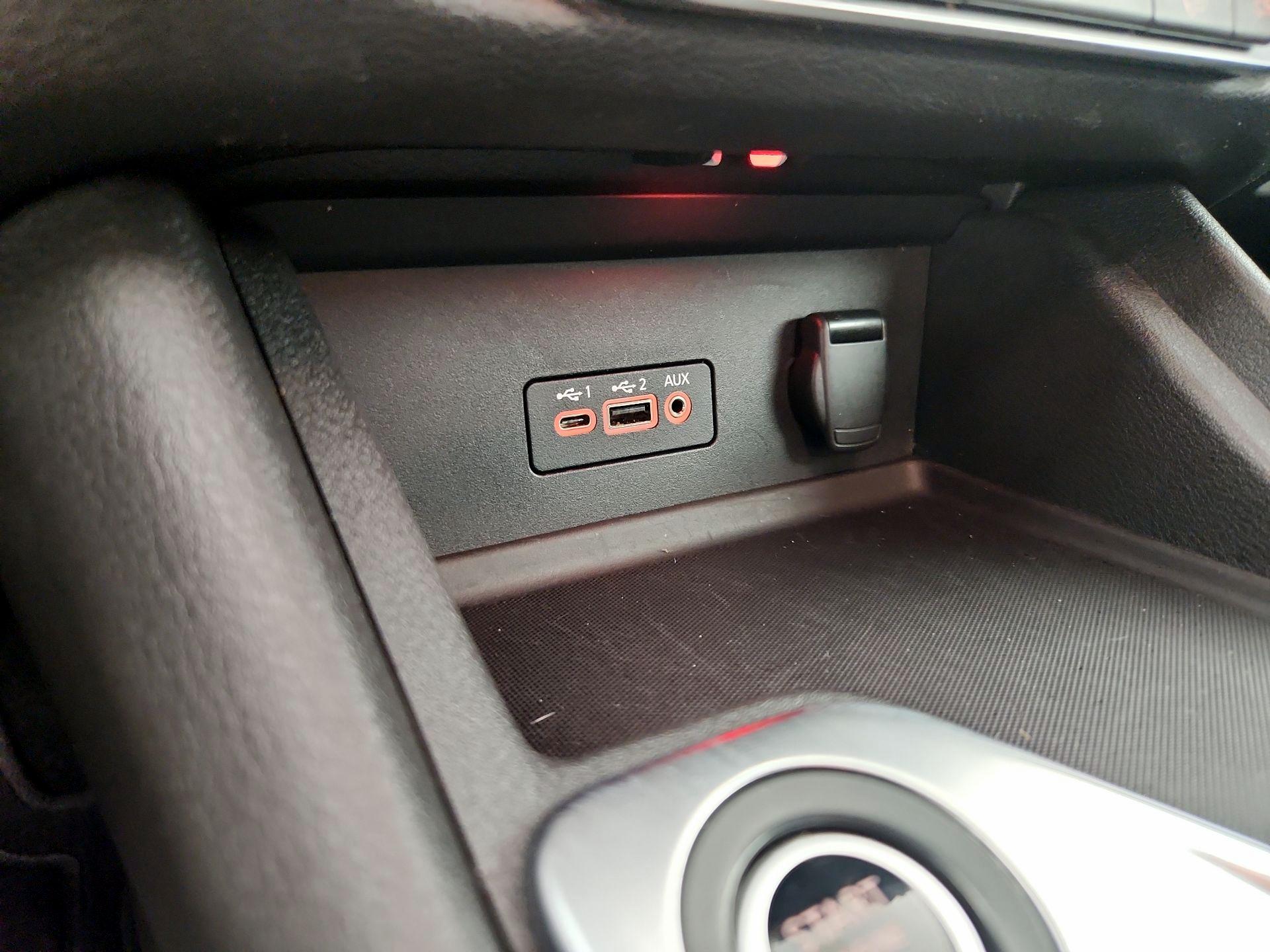 Thumbnail: 2020 Nissan Sentra - 18