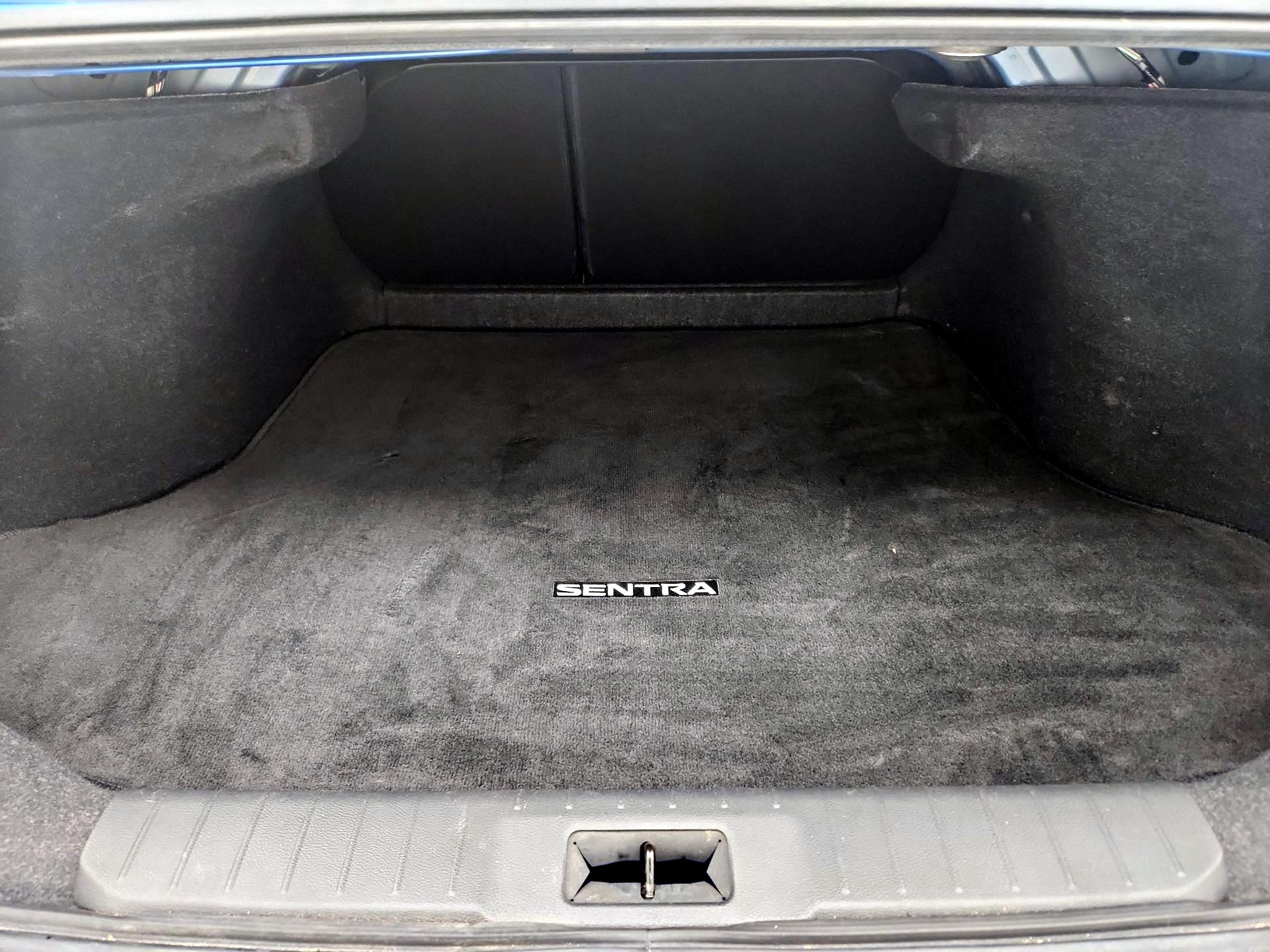 Thumbnail: 2020 Nissan Sentra - 20