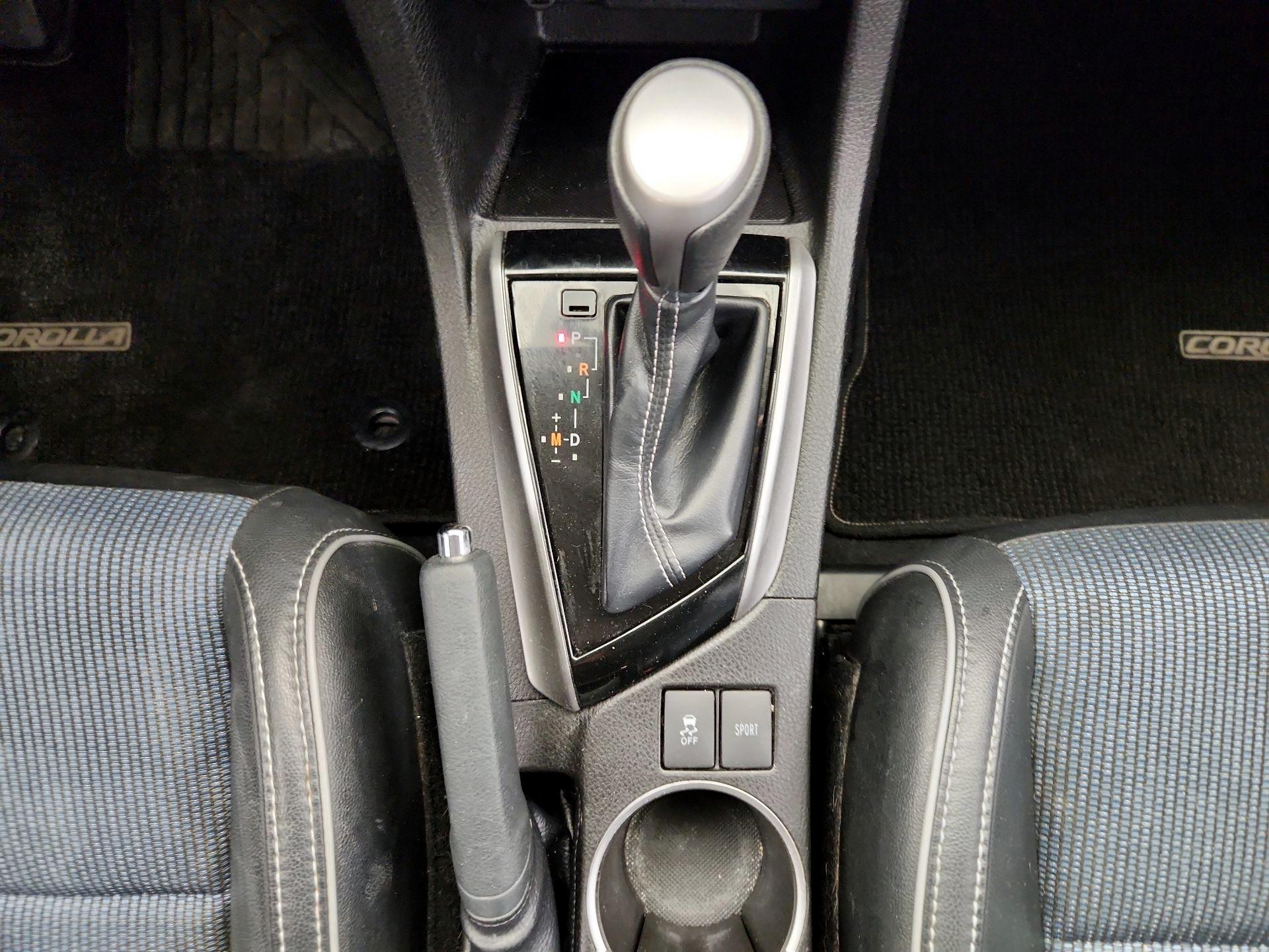 Thumbnail: 2014 Toyota Corolla - 17