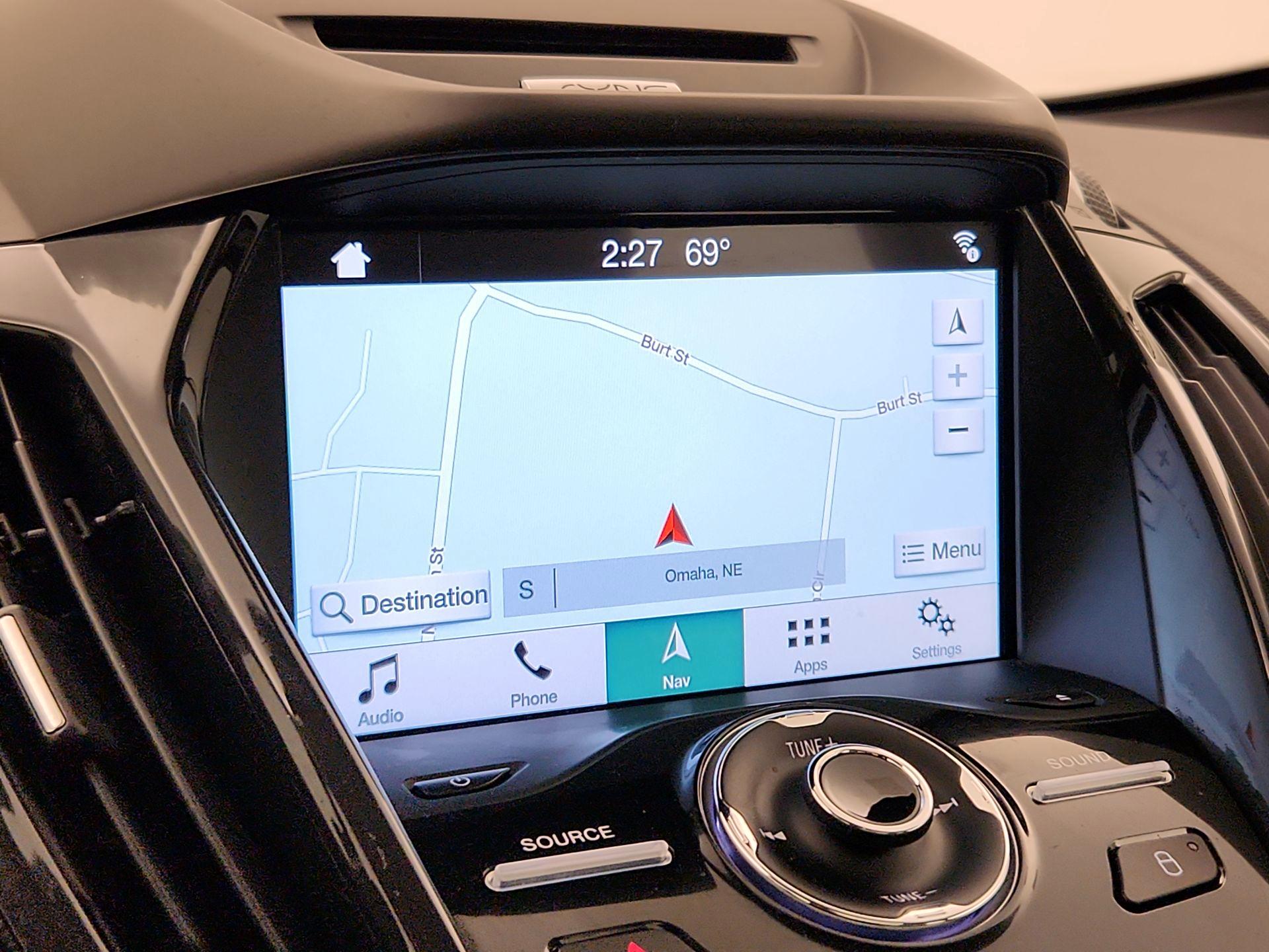 Thumbnail: 2016 Ford C-Max - 14