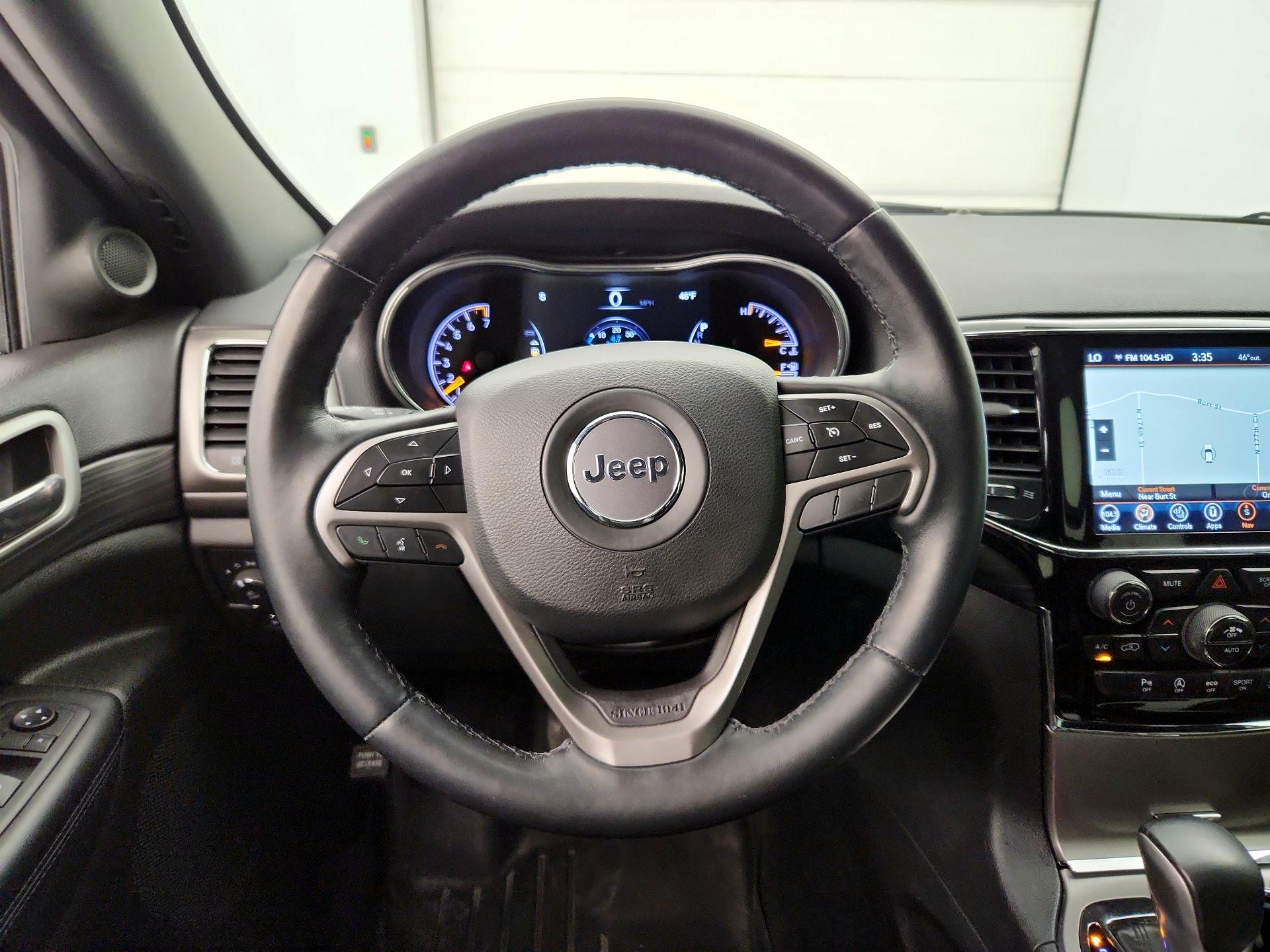 Thumbnail: 2022 Jeep Grand Cherokee - 10