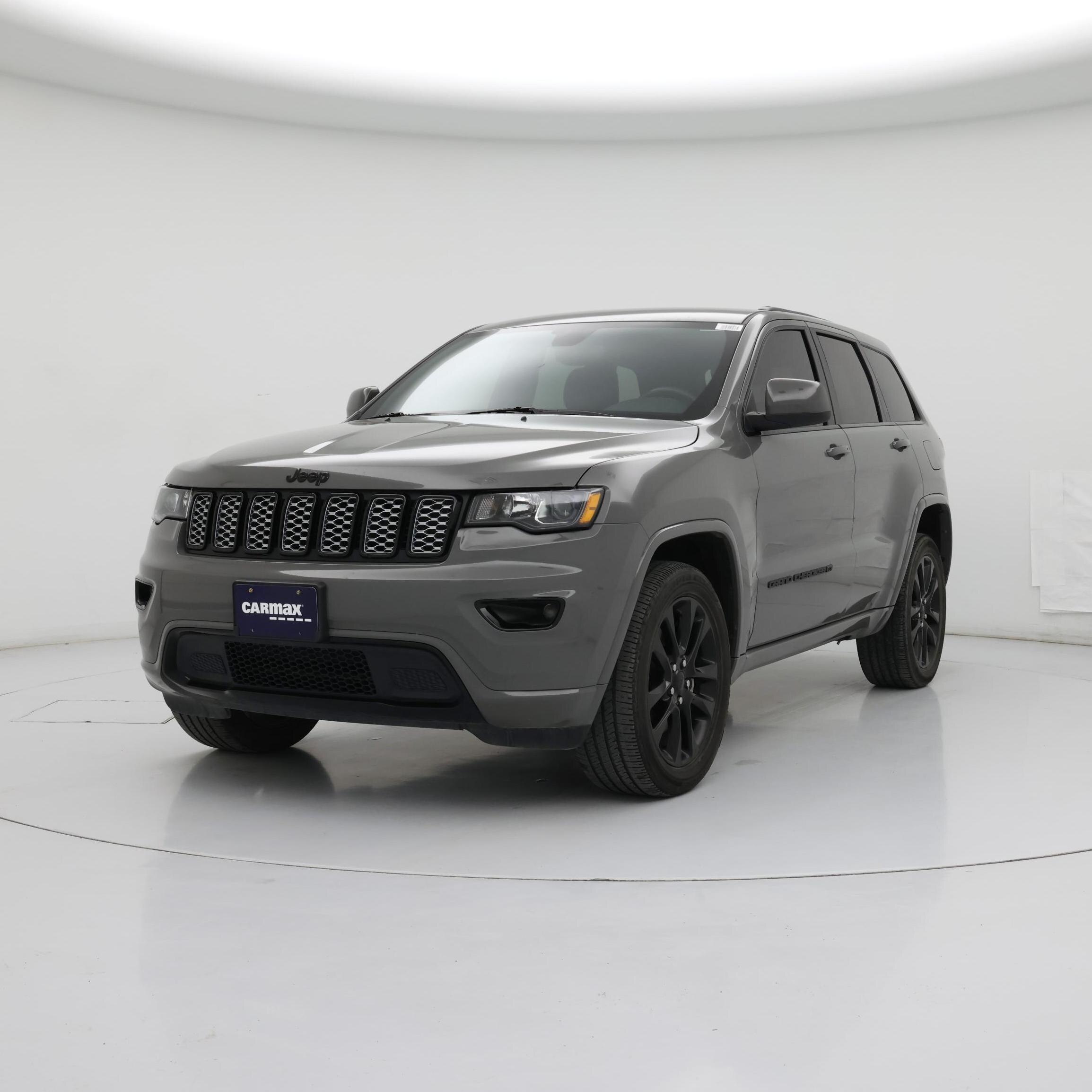 Thumbnail: 2022 Jeep Grand Cherokee - 4