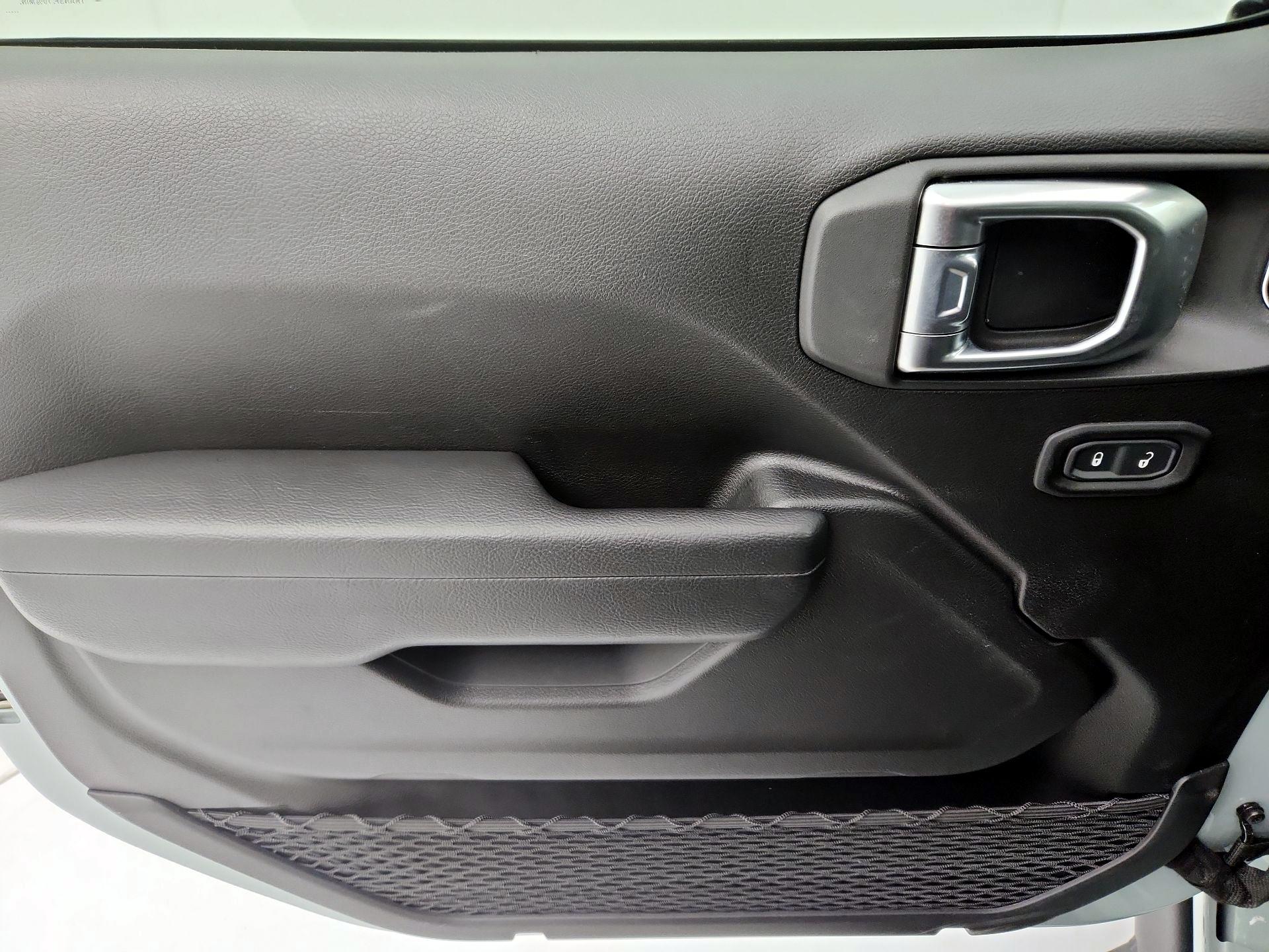 Thumbnail: 2023 Jeep Wrangler - 12