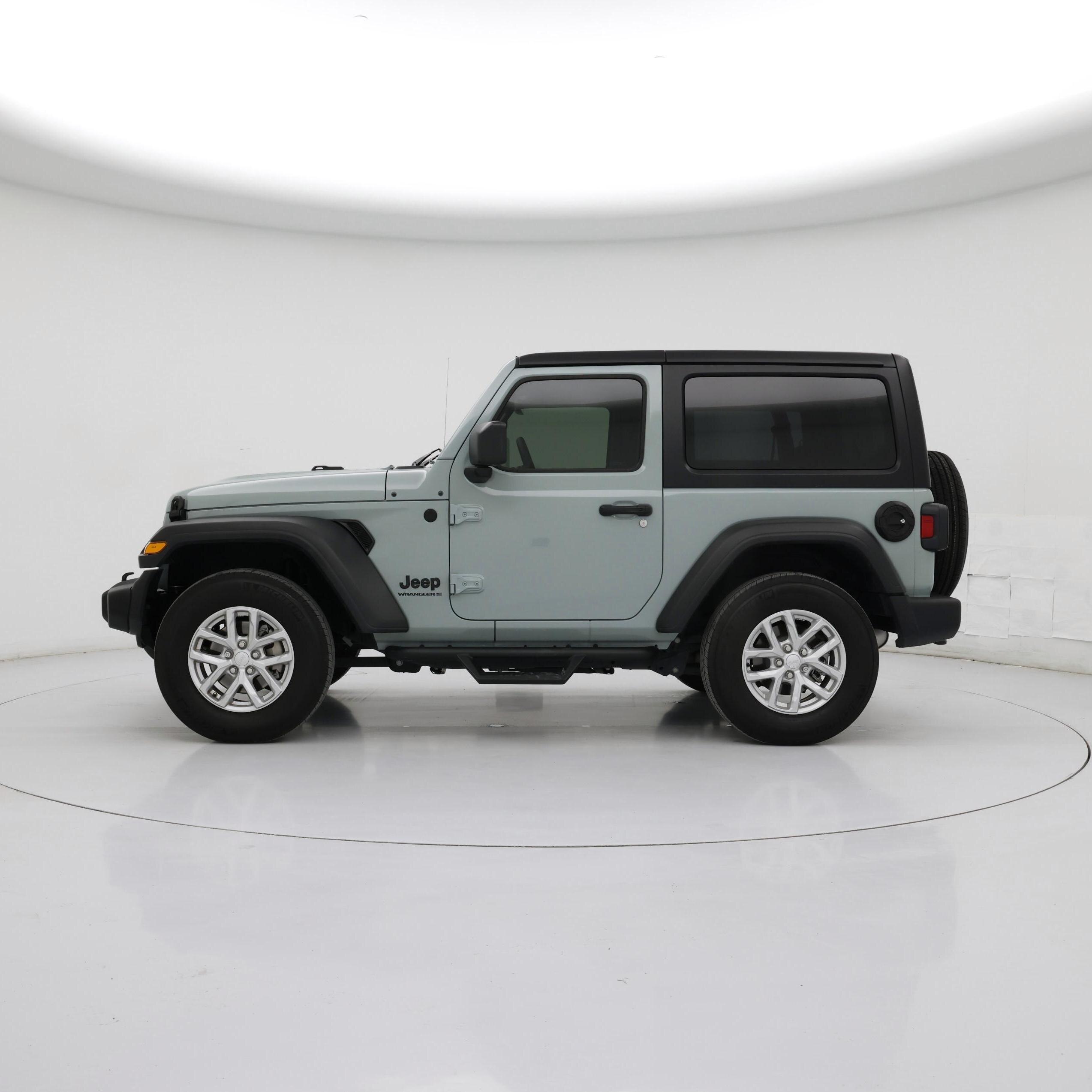 Thumbnail: 2023 Jeep Wrangler - 3