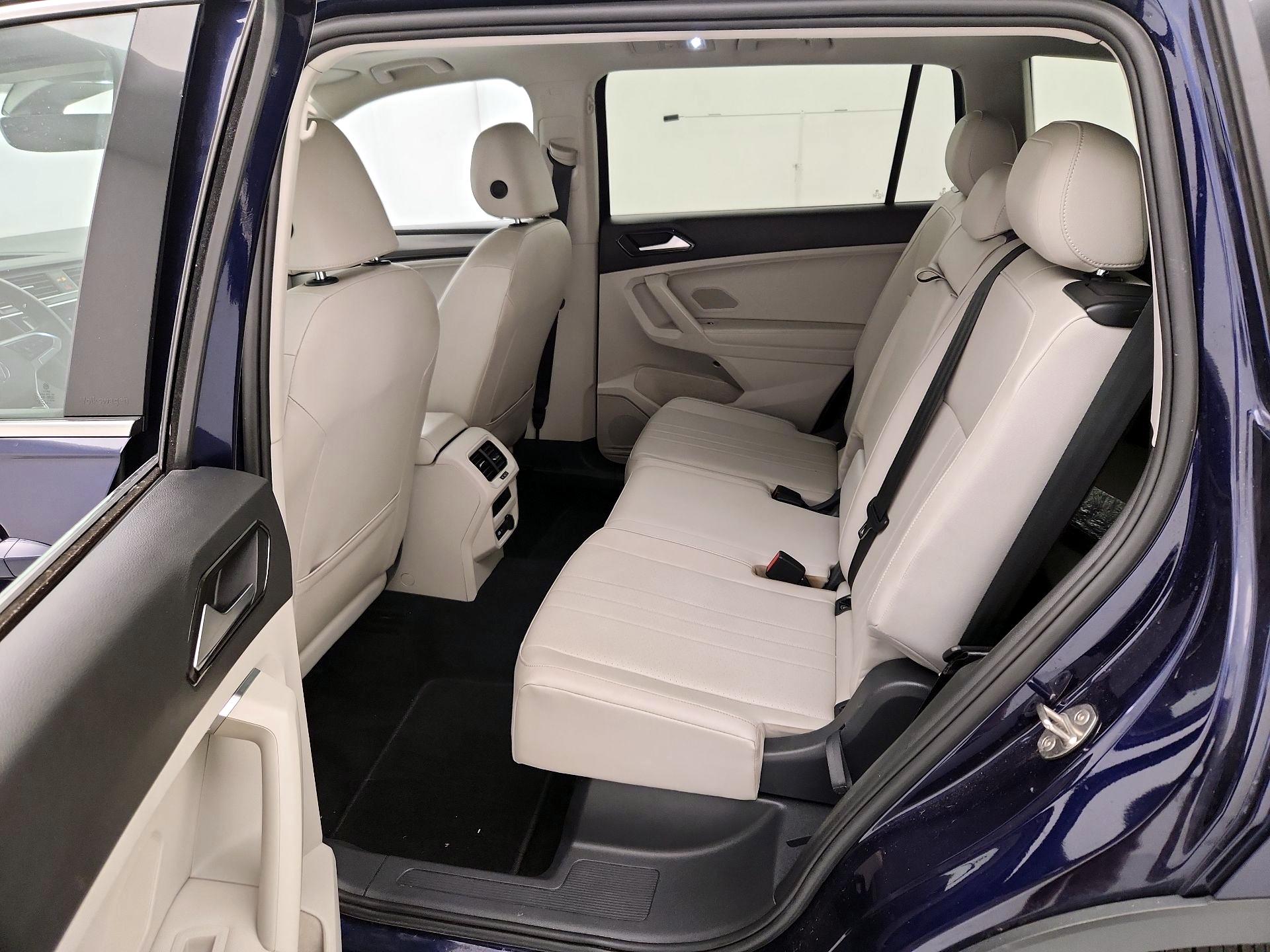 Thumbnail: 2023 Volkswagen Tiguan - 20