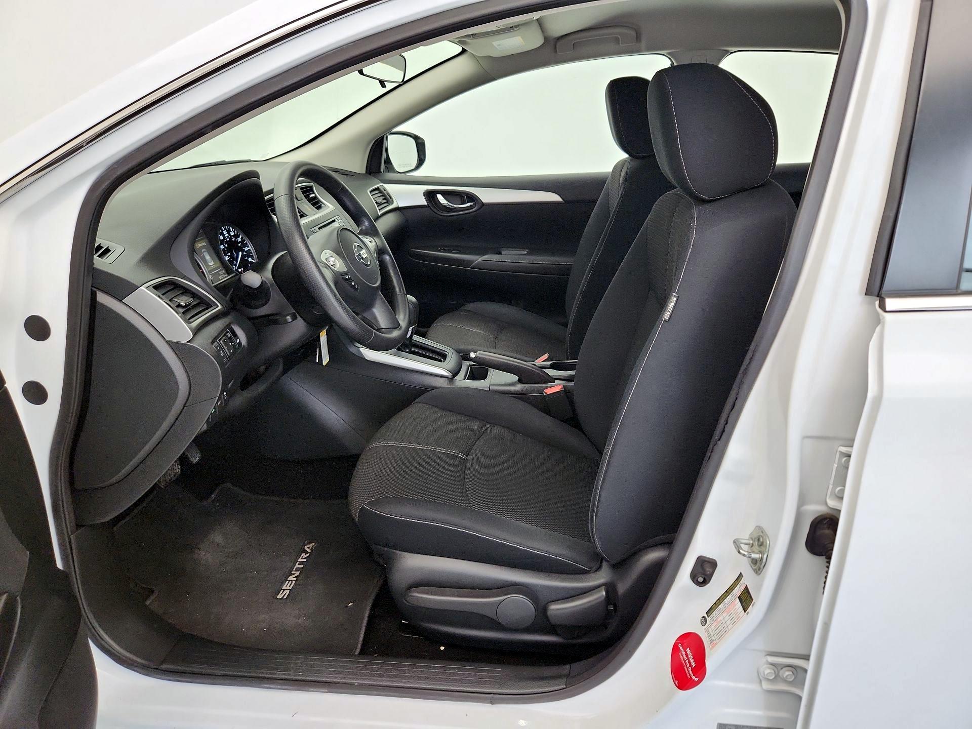 Thumbnail: 2018 Nissan Sentra - 11