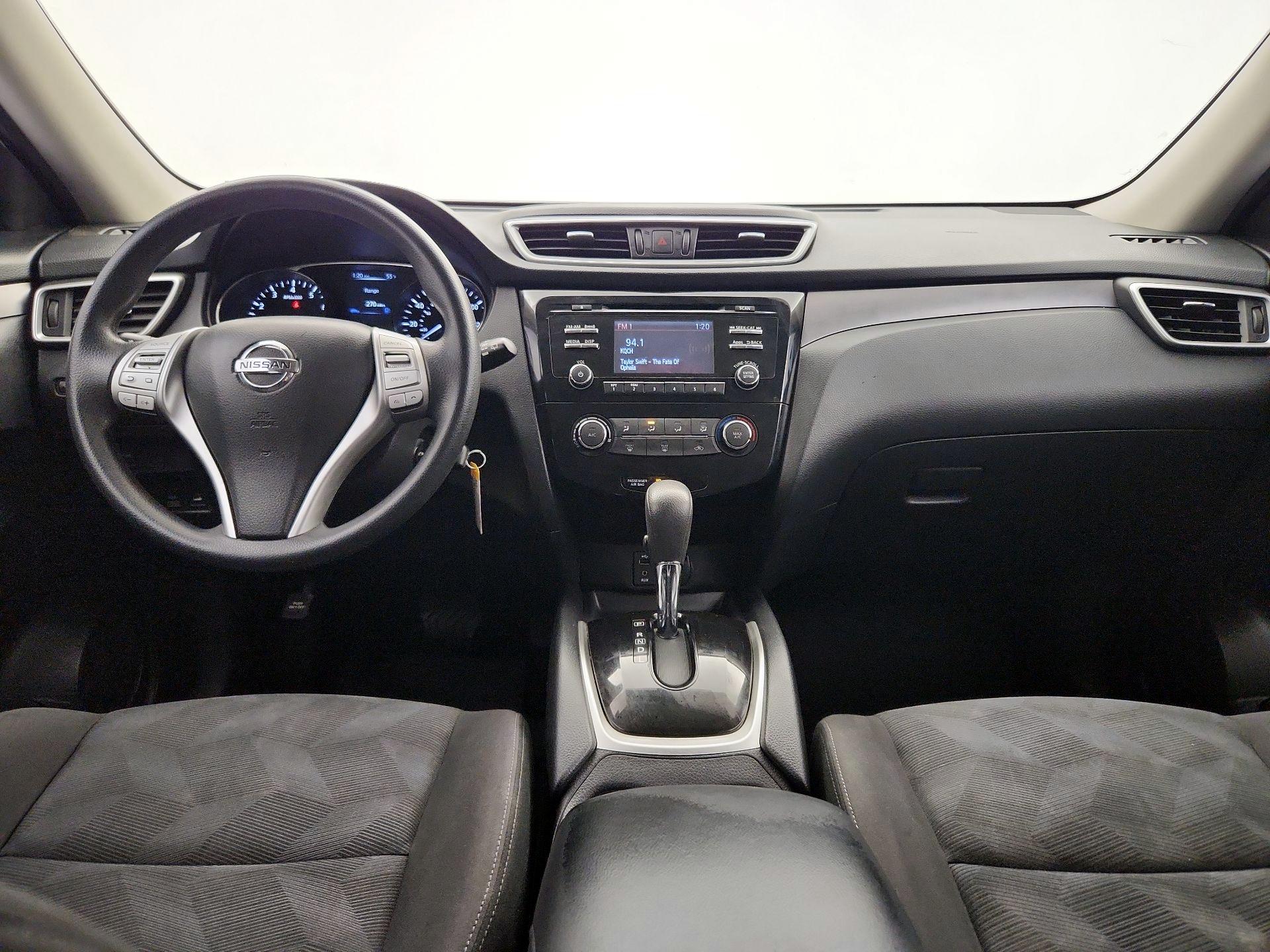 Thumbnail: 2016 Nissan Rogue - 9