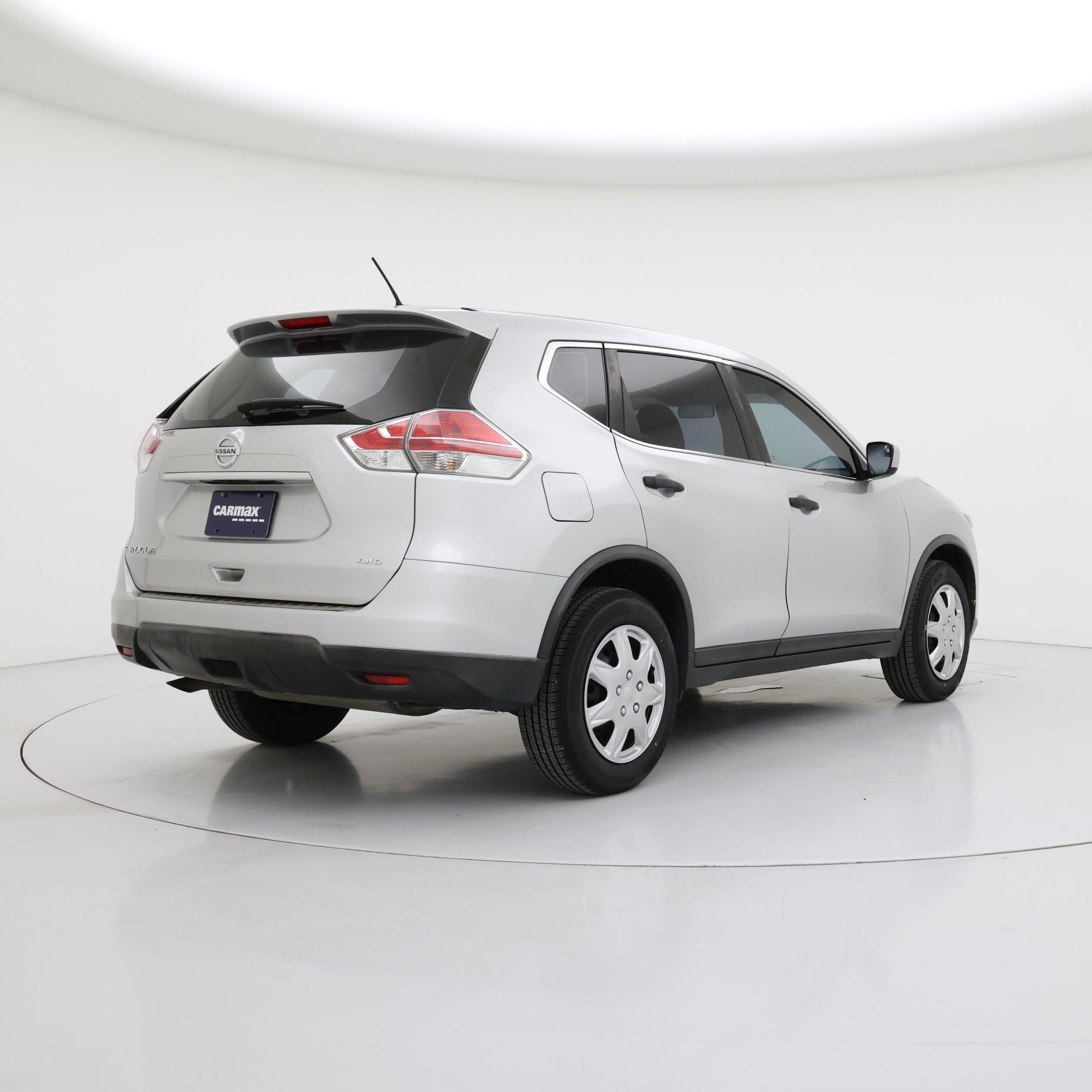 Thumbnail: 2016 Nissan Rogue - 8