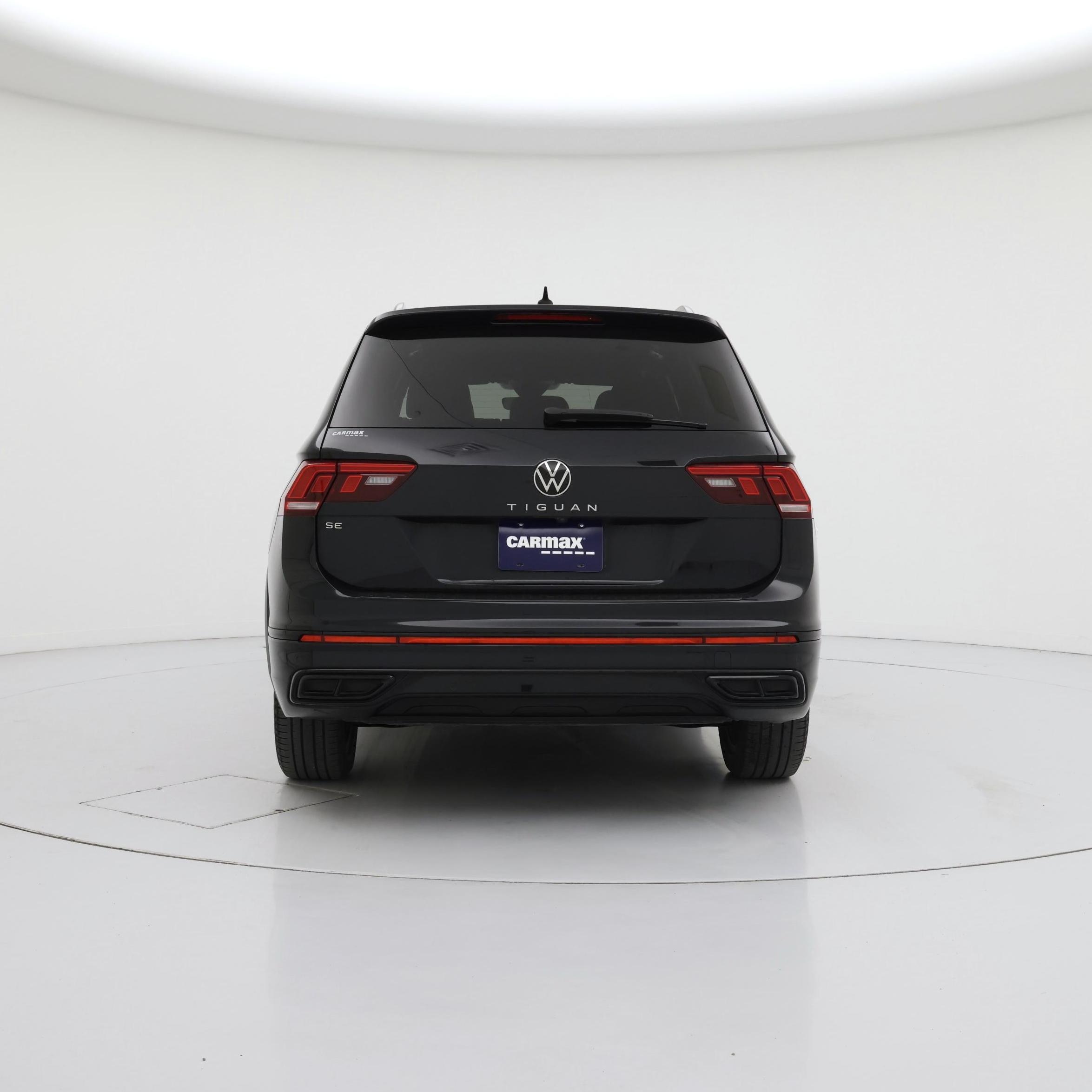 Thumbnail: 2022 Volkswagen Tiguan - 6