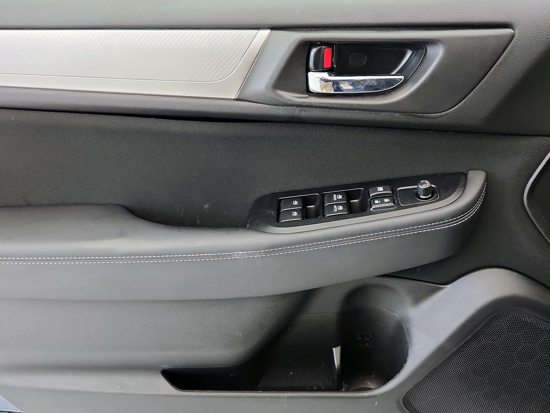 Thumbnail: 2019 Subaru Outback - 12