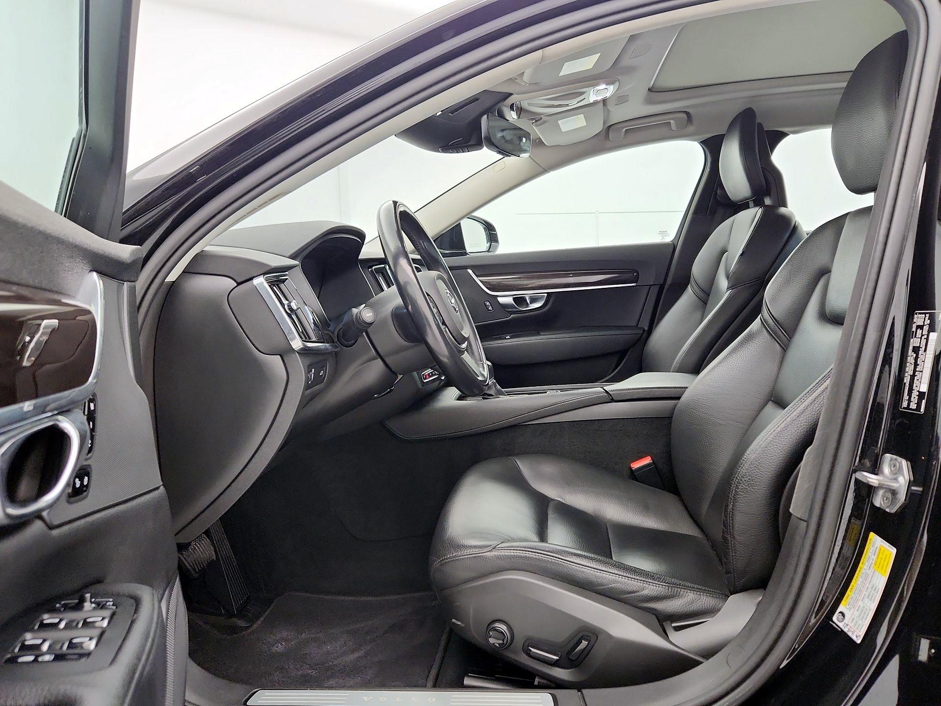 Thumbnail: 2018 Volvo S90 - 11