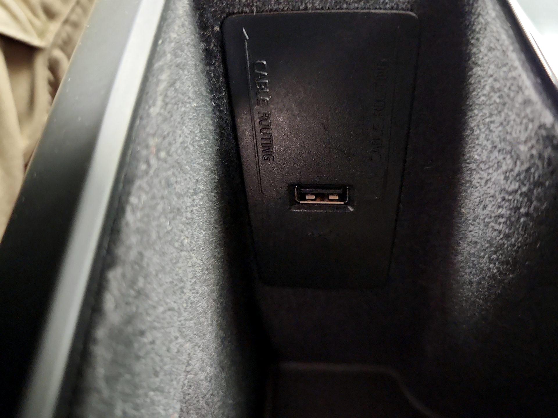 Thumbnail: 2018 Volvo S90 - 19