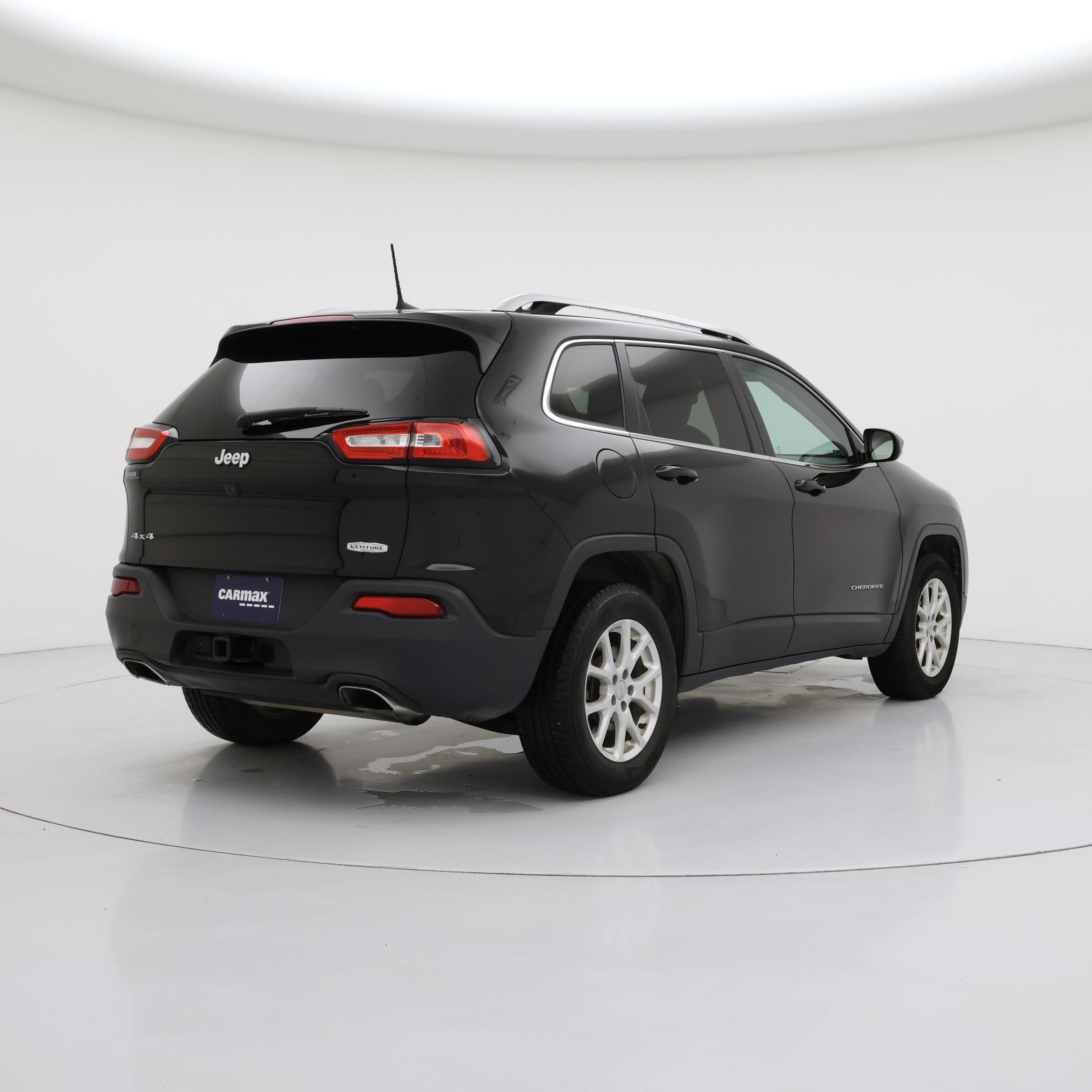 Thumbnail: 2017 Jeep Cherokee - 8