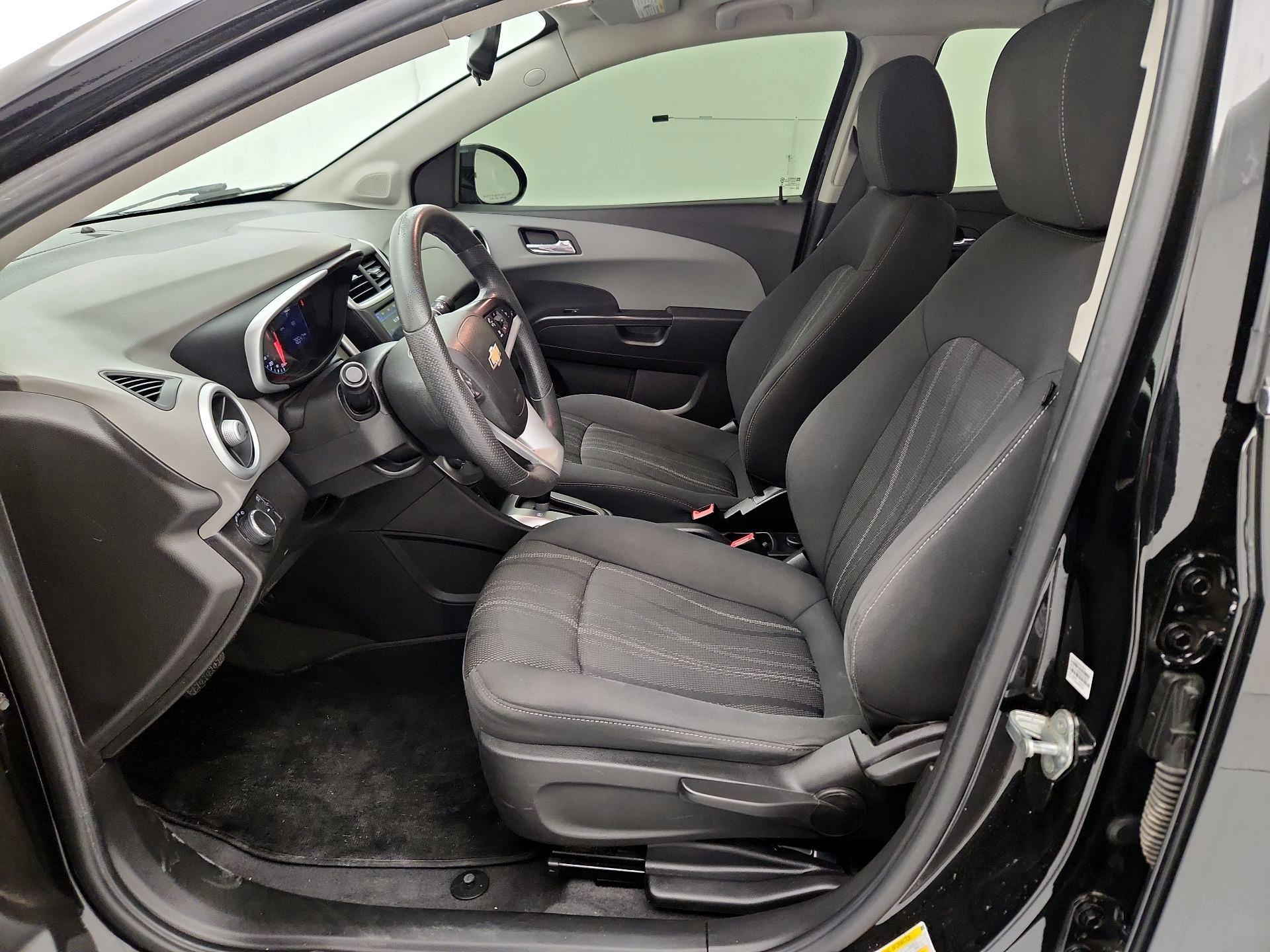 Thumbnail: 2018 Chevrolet Sonic - 11