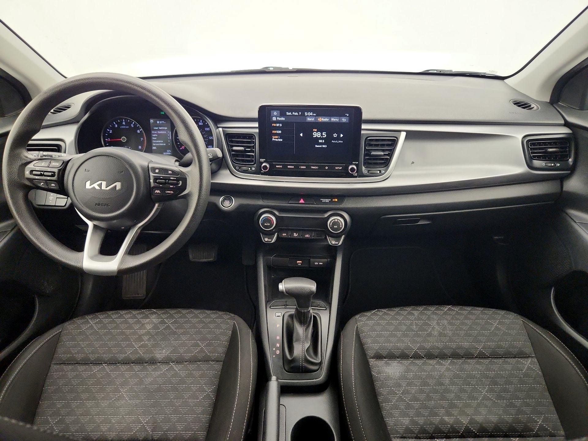 Thumbnail: 2023 Kia Rio - 9