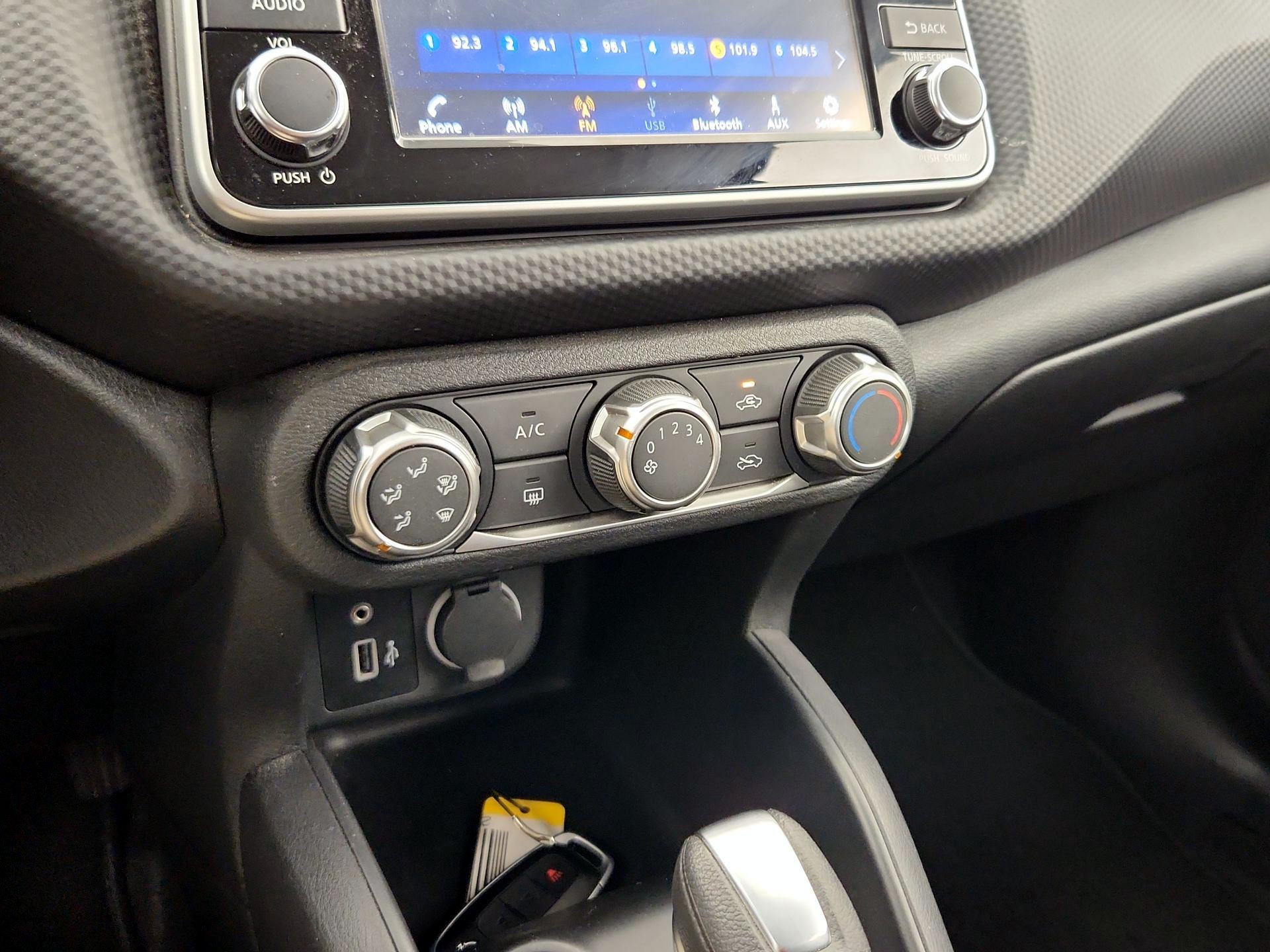 Thumbnail: 2024 Nissan Kicks - 16