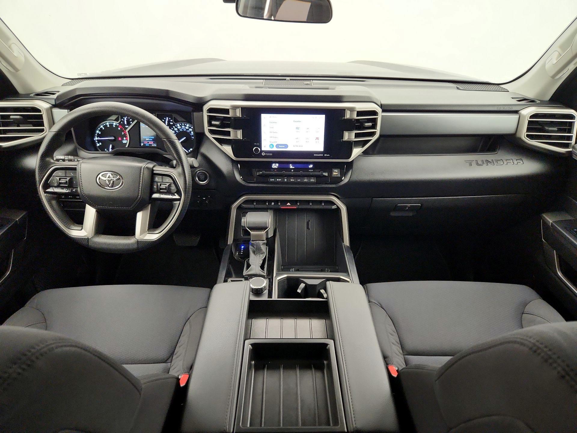 Thumbnail: 2023 Toyota Tundra - 9