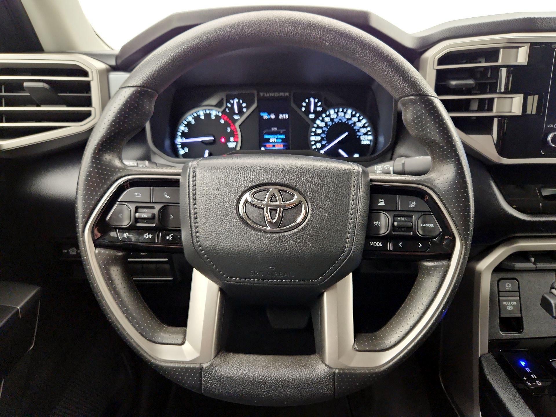 Thumbnail: 2023 Toyota Tundra - 10