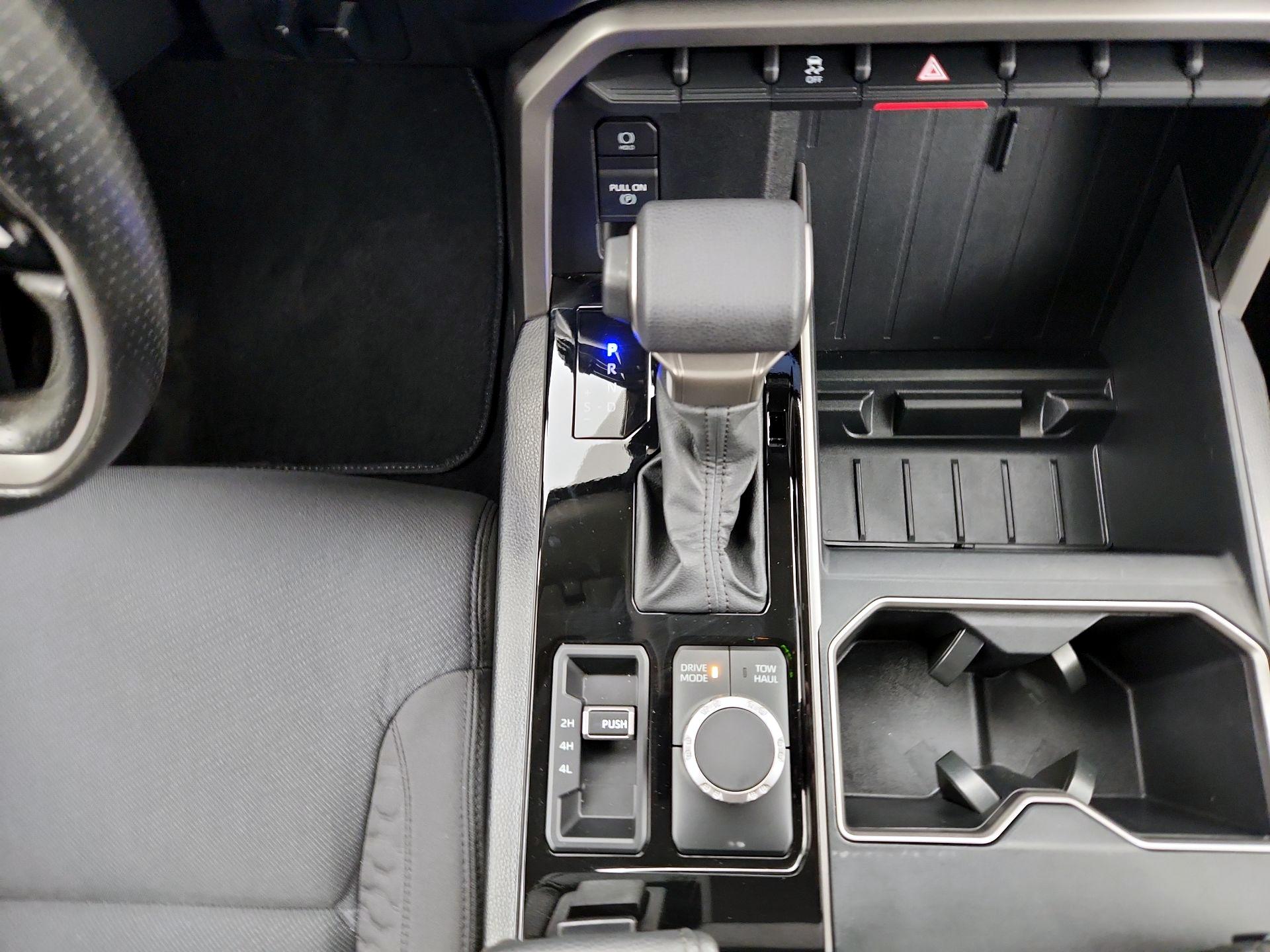 Thumbnail: 2023 Toyota Tundra - 17