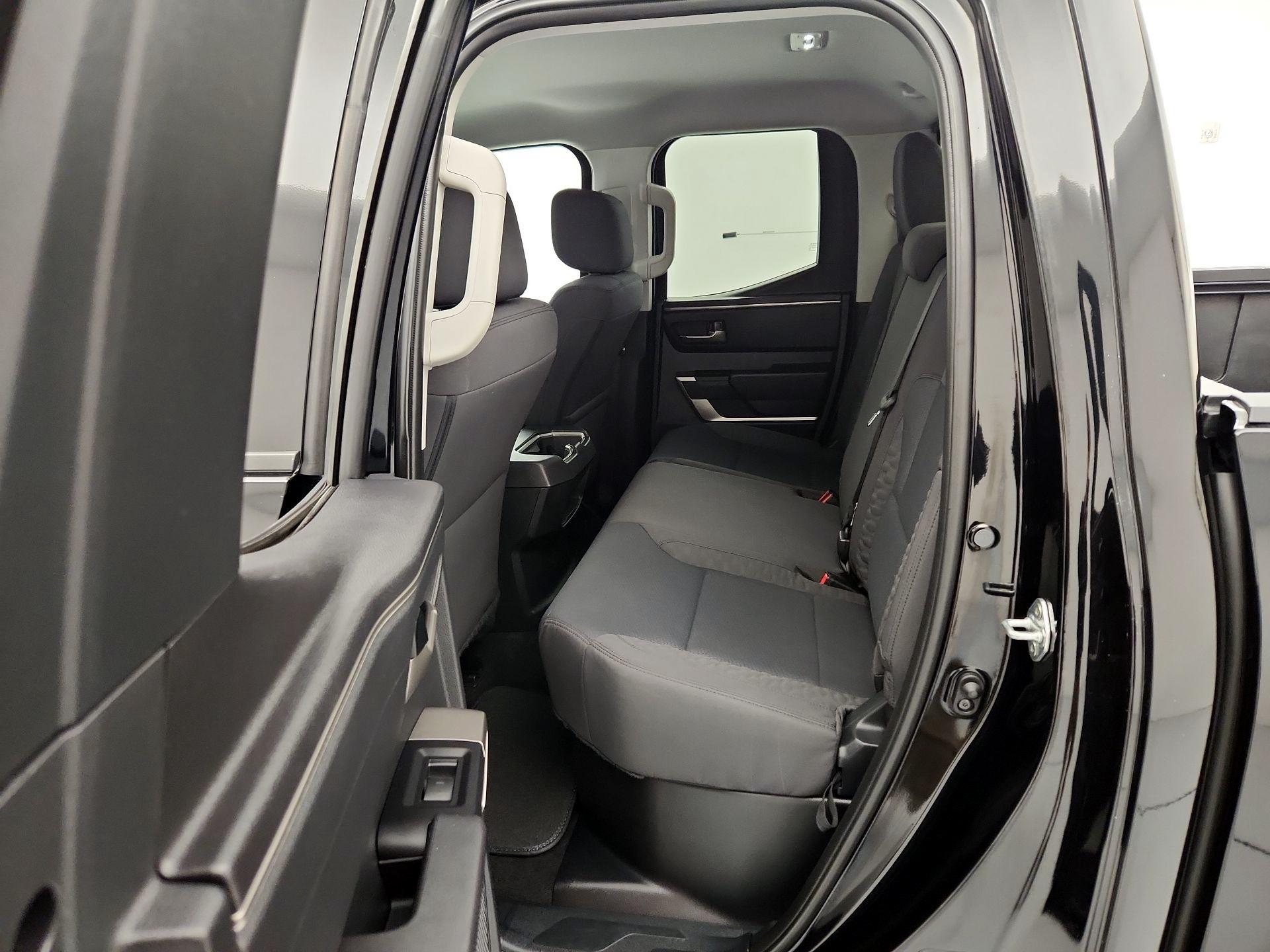 Thumbnail: 2023 Toyota Tundra - 19