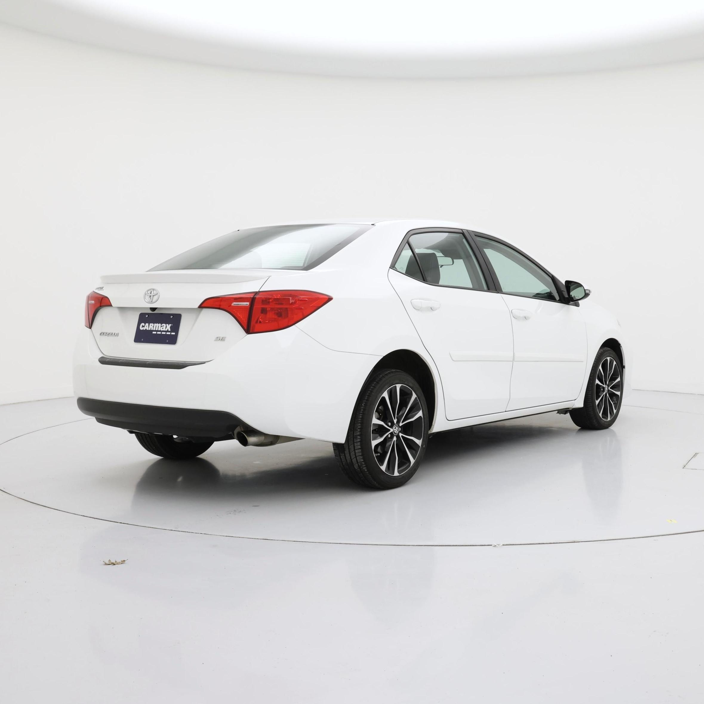 Thumbnail: 2018 Toyota Corolla - 8