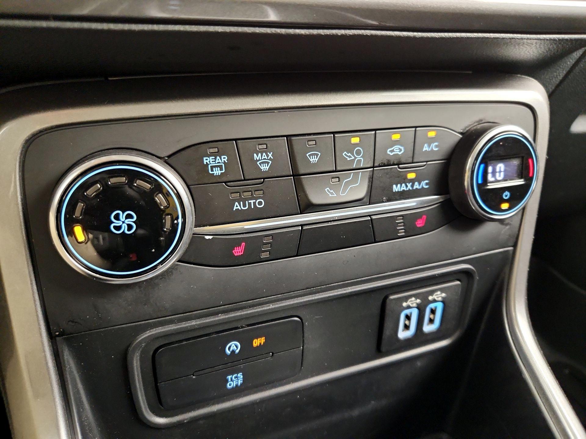 Thumbnail: 2020 Ford EcoSport - 16