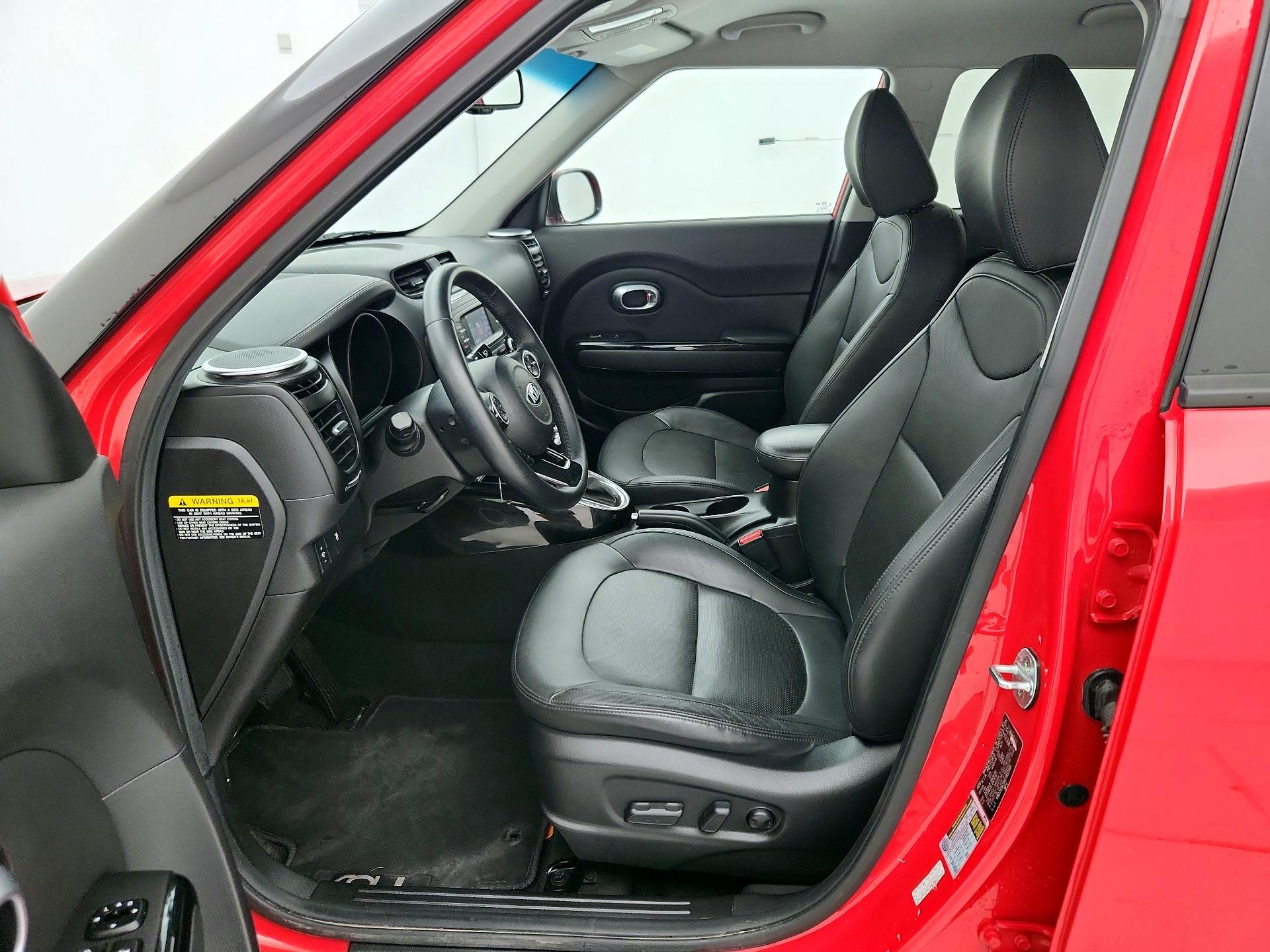 Thumbnail: 2016 Kia Soul - 11