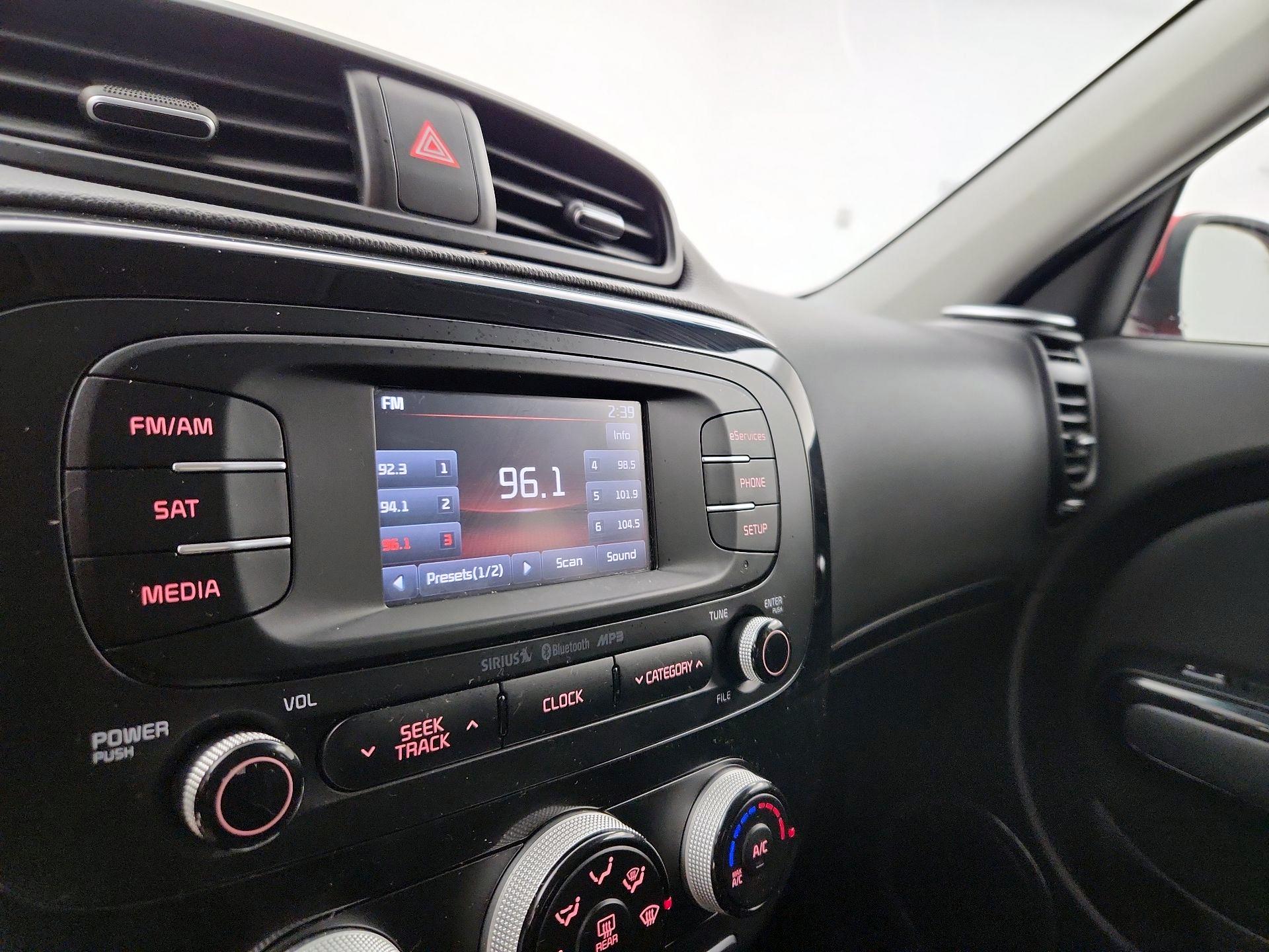 Thumbnail: 2016 Kia Soul - 15