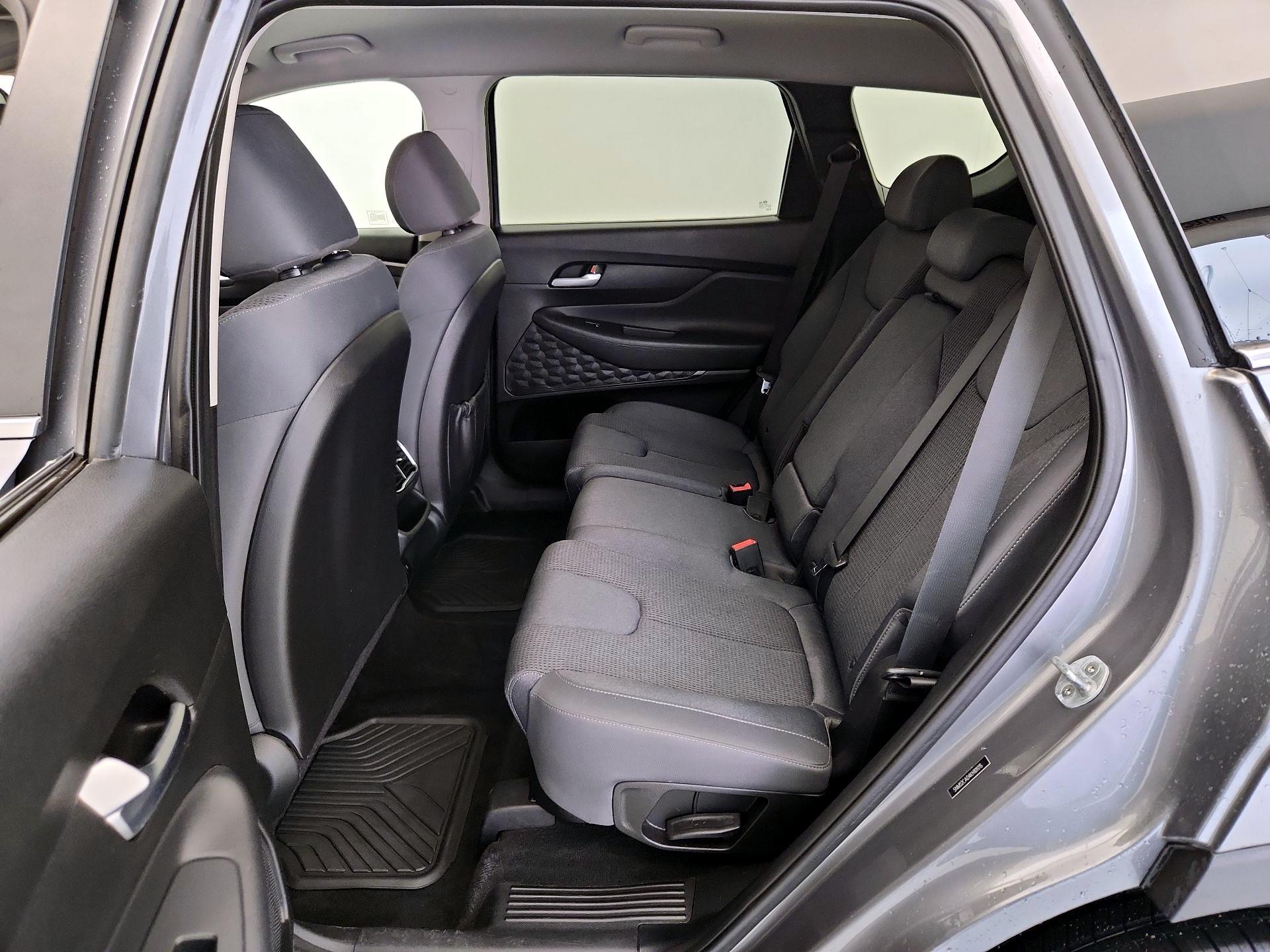 Thumbnail: 2019 Hyundai Santa Fe - 19