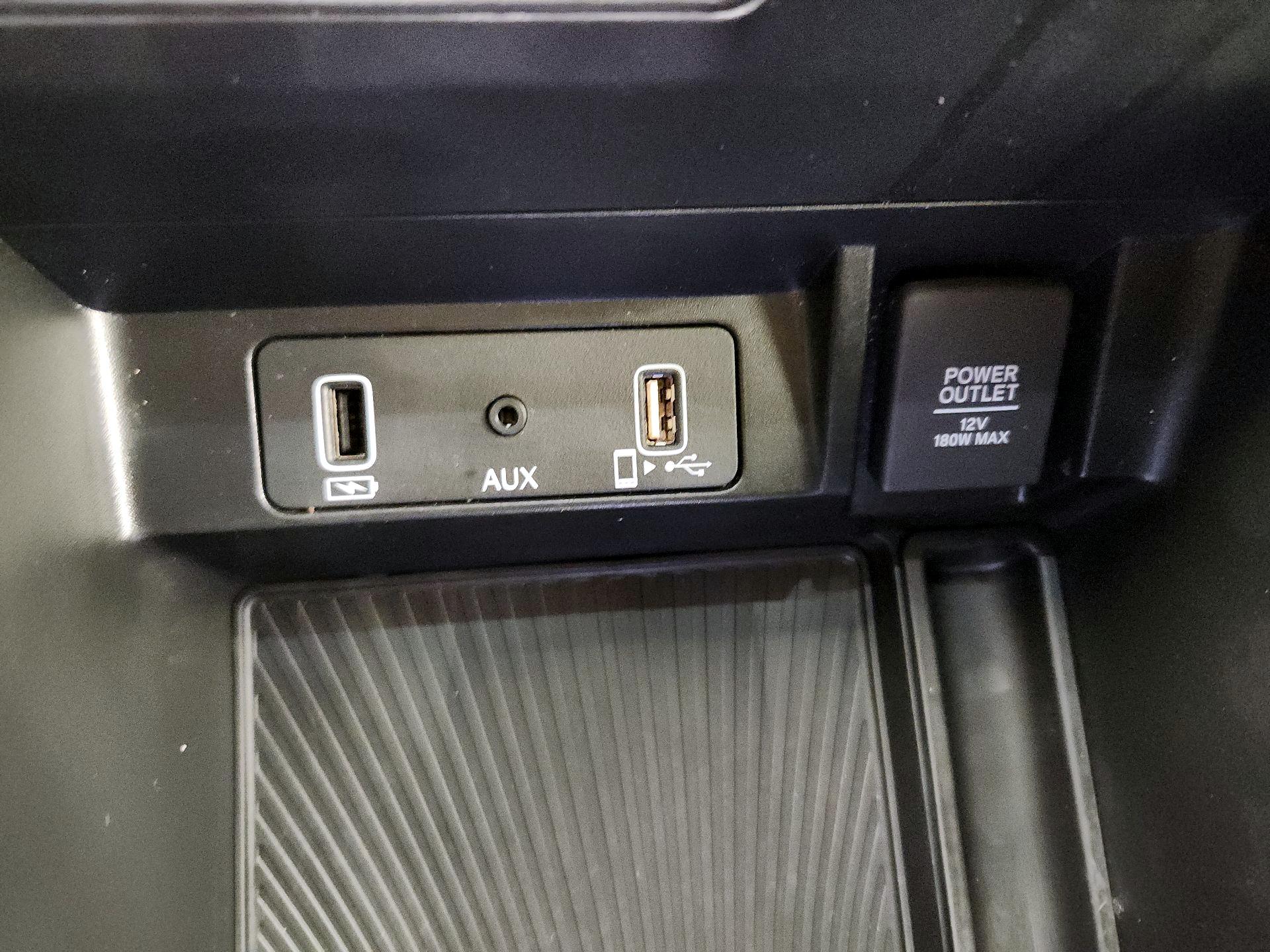 Thumbnail: 2022 Acura TLX - 19