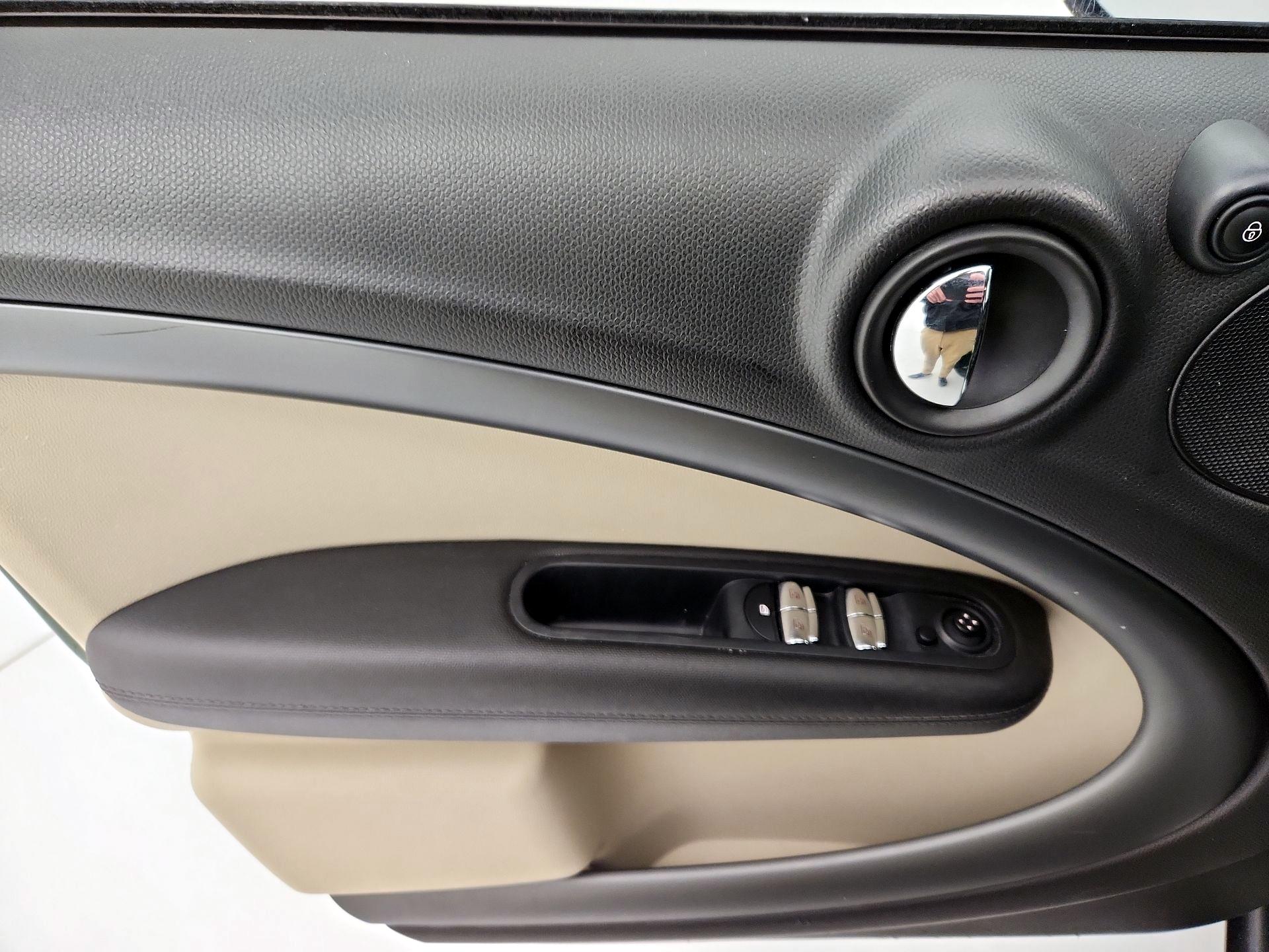 Thumbnail: 2016 MINI Cooper Countryman - 12