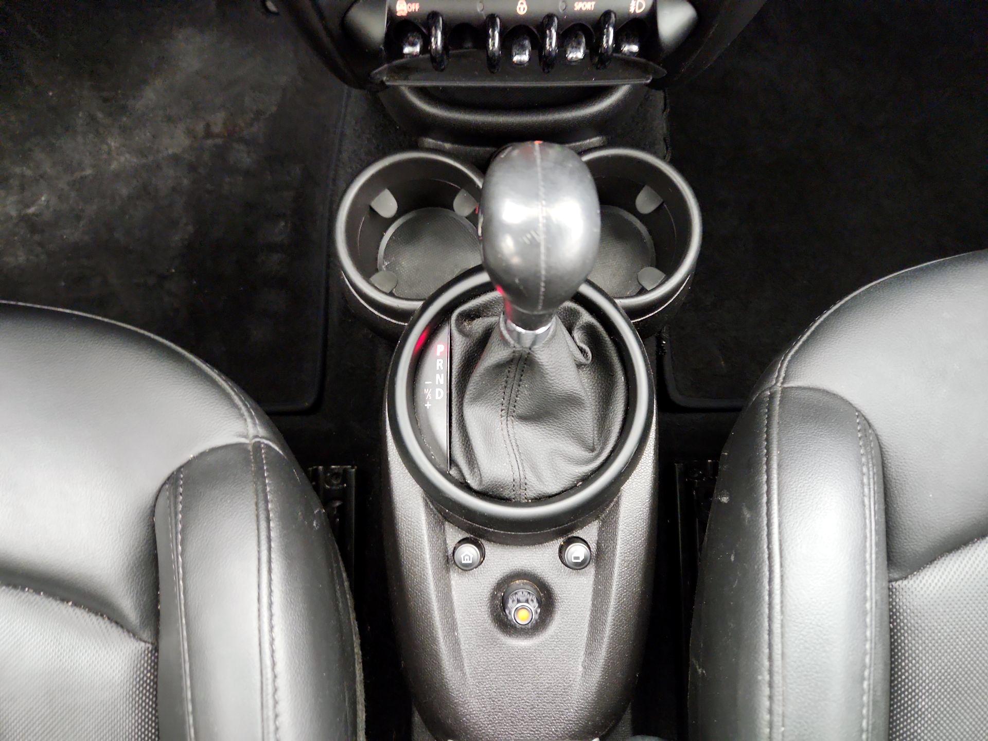 Thumbnail: 2016 MINI Cooper Countryman - 15